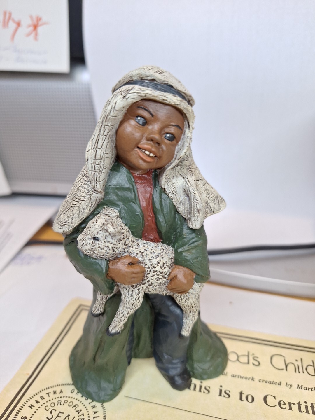All God’s Children Stephen #52 Shepherd Nativity FIGURE 5.5 IN 1992 DV150