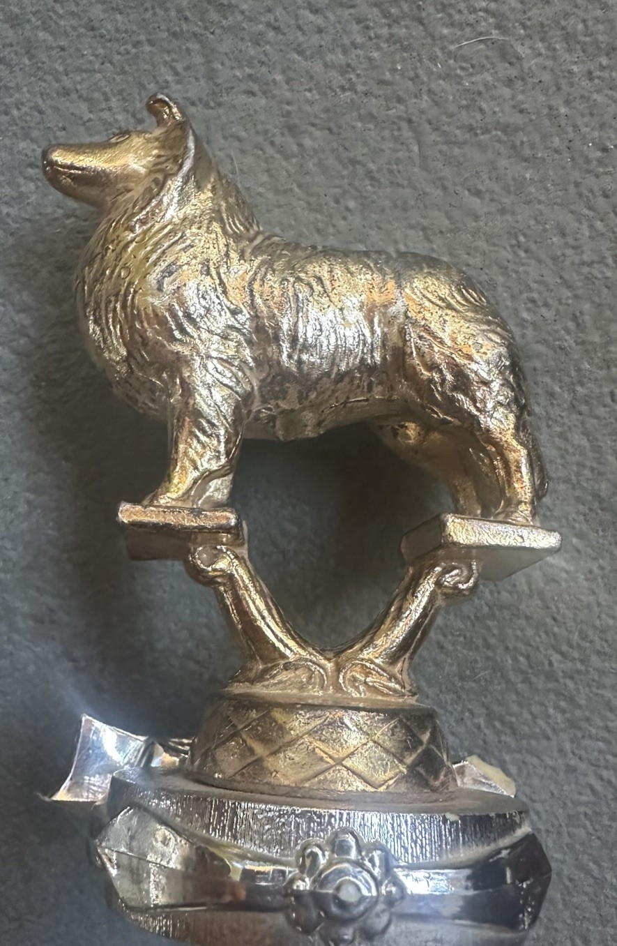 Vintage Sheltie Metal Figurine With Unique Mounting