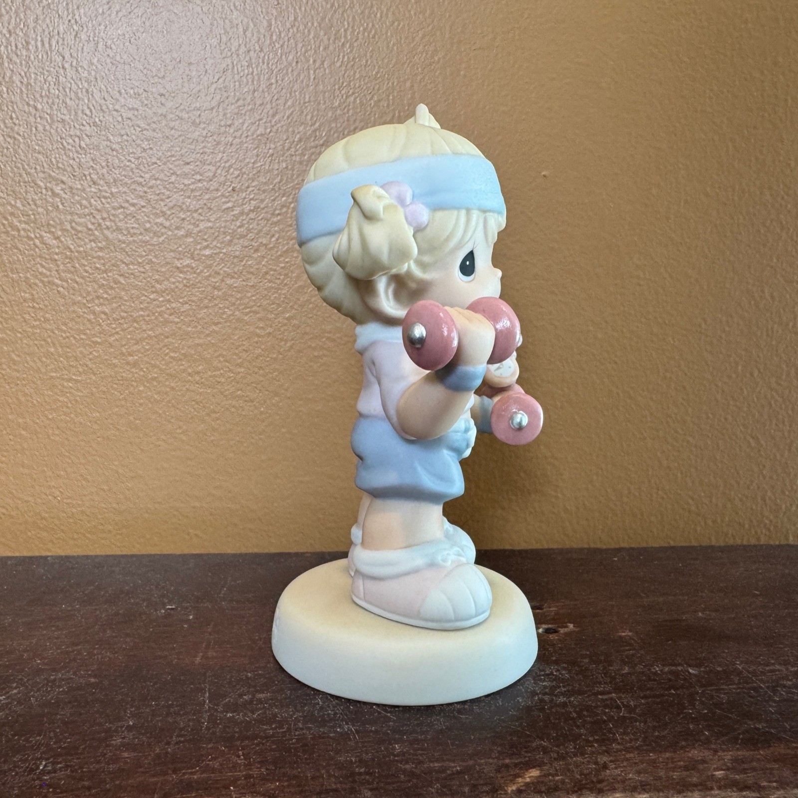 Precious Moments Life Is So Uplifting Girl Weightlifting Figurine 878995 SIGNED