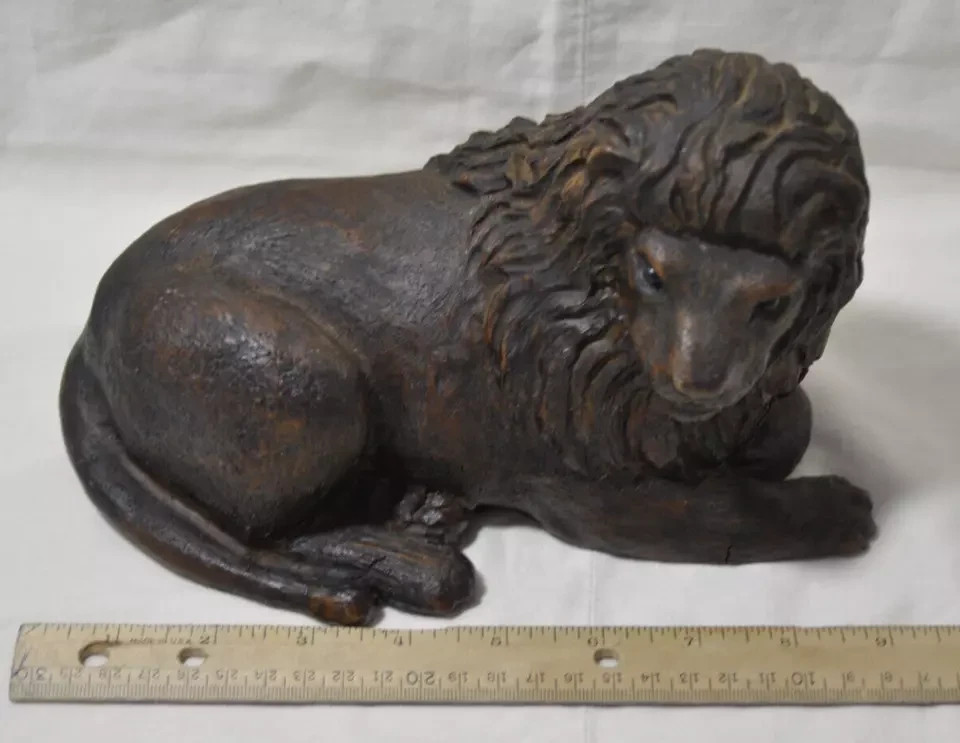 Woodcast Collectables Lion Statue Sculpture Figure Home Decor