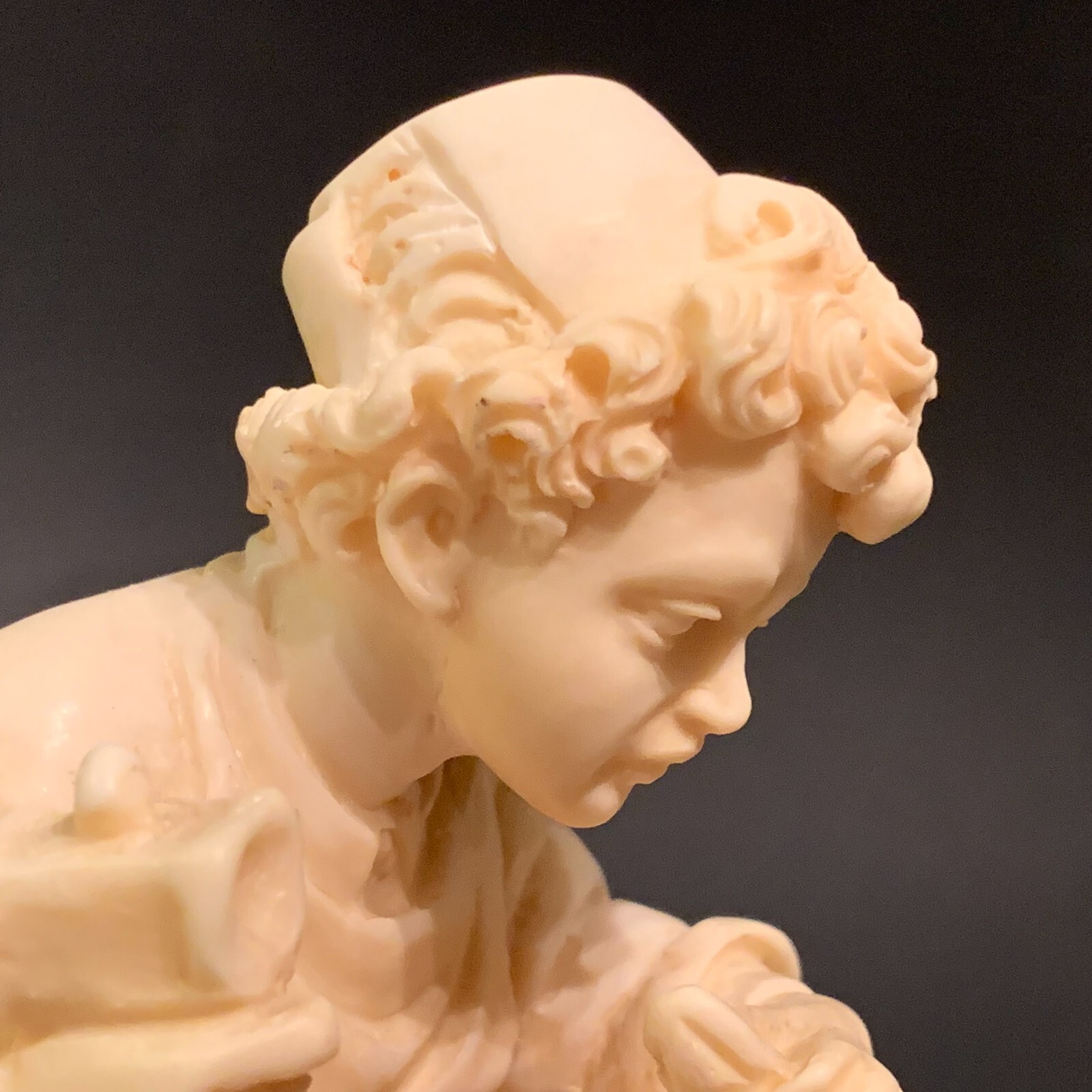 Young Michelangelo Sculpting Resin Statue Figurine Made in Italy 5.75”