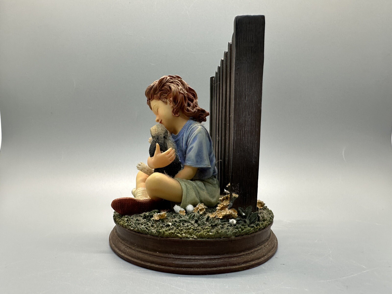 MAMA SAYS…”LOVE WITH ALL YOUR MIGHT” by KATHY ANDREWS FINCHER DEMDACO 2003