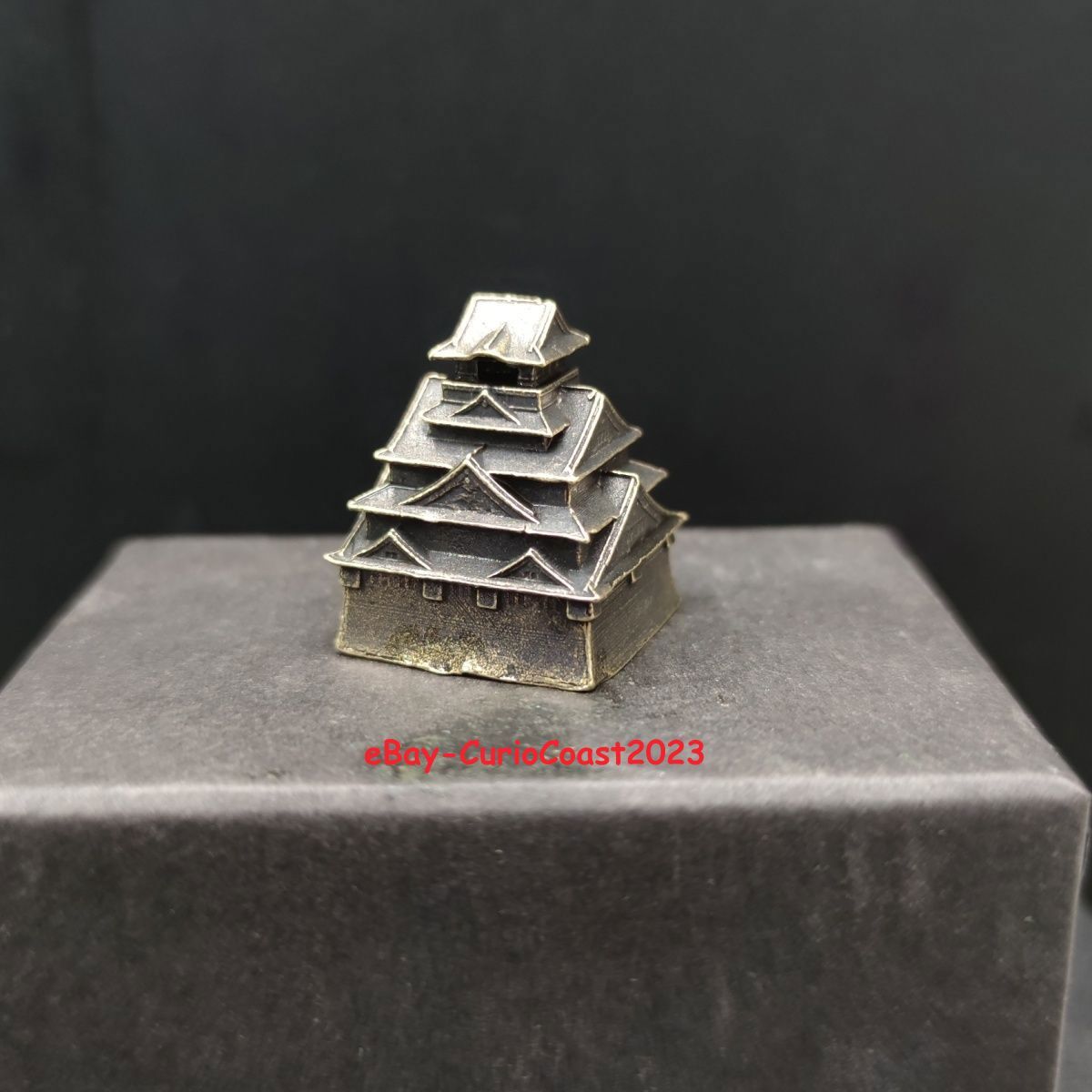 Miniature Brass Chinese Ancient House Sculpture Retro Building Ornament Decor