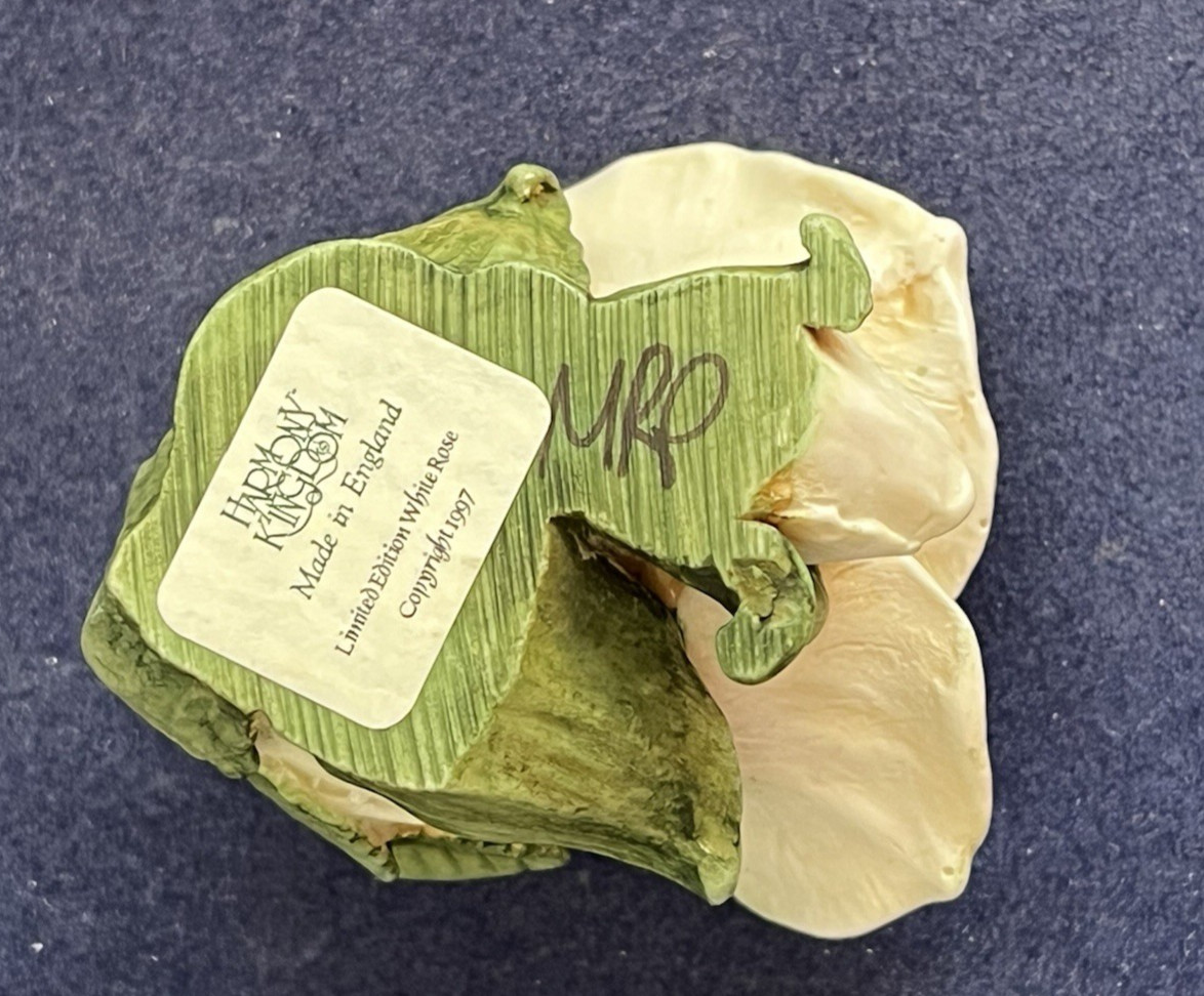 Harmony Kingdom~ Limited Edition~ SINGLE WHITE ROSE ~NIB~Made UK~Signed~#546