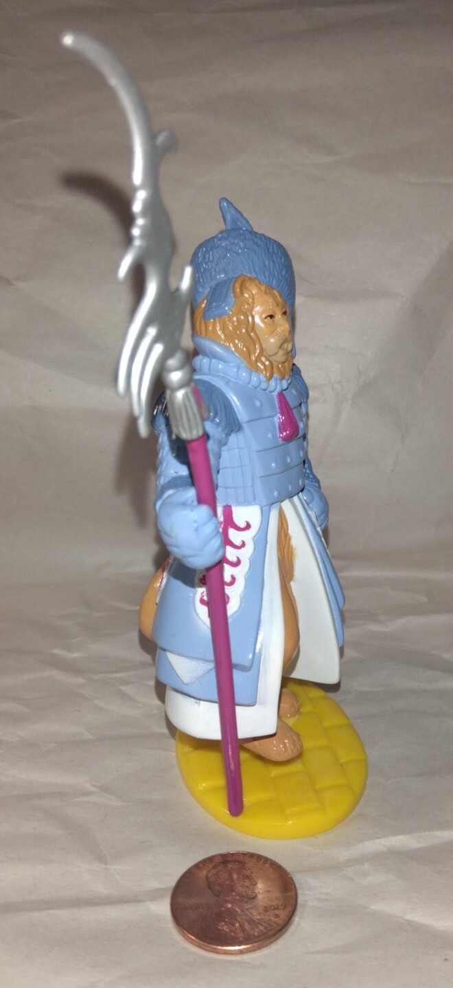 Wizard of Oz WINKIE GUARD (LION) Toy Figure w/SPEAR STAFF Yellow Brick Road RARE