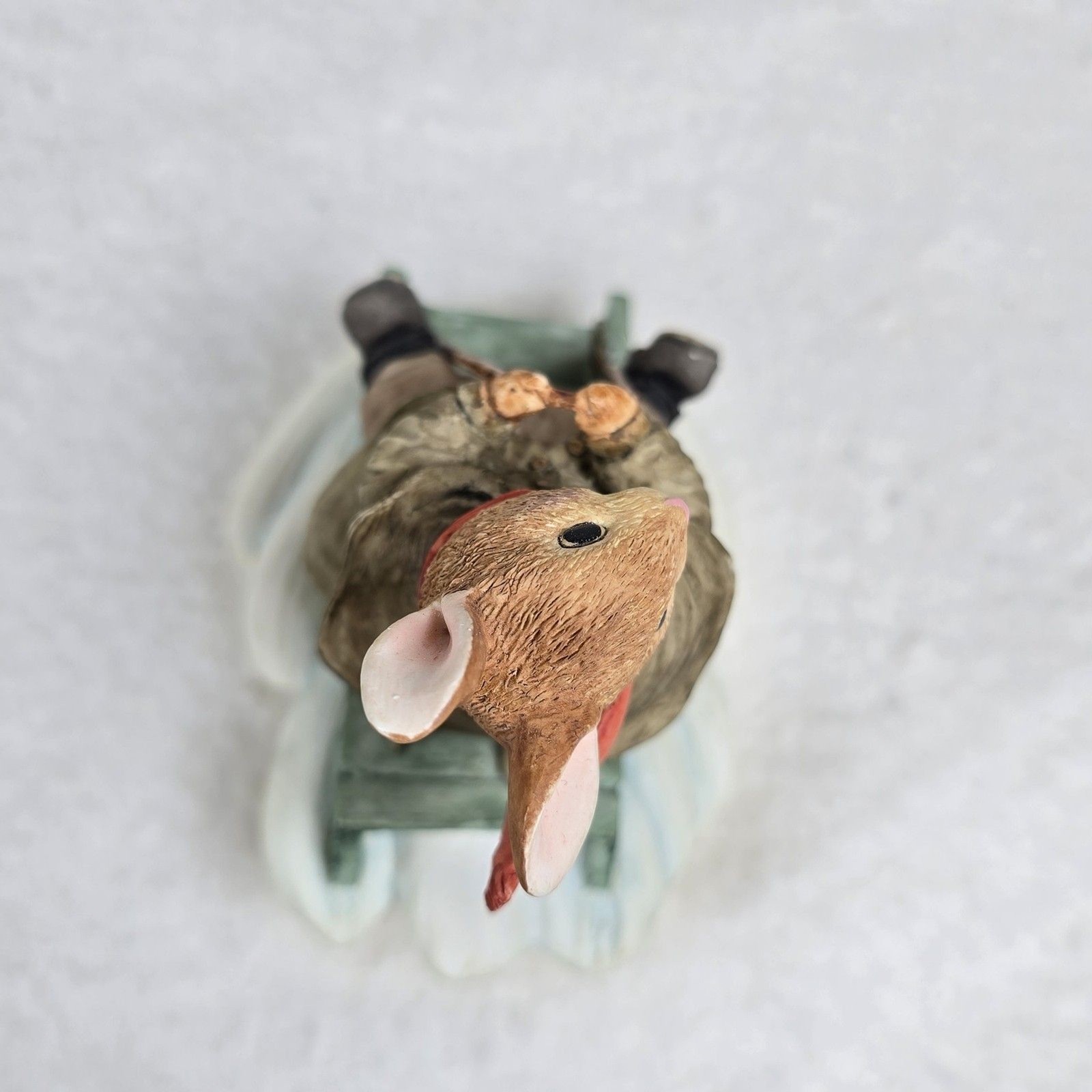Foxwood Tales Villeroy & Boch Rue Rabbit Fun In The Snow FT16 1996 W Tin