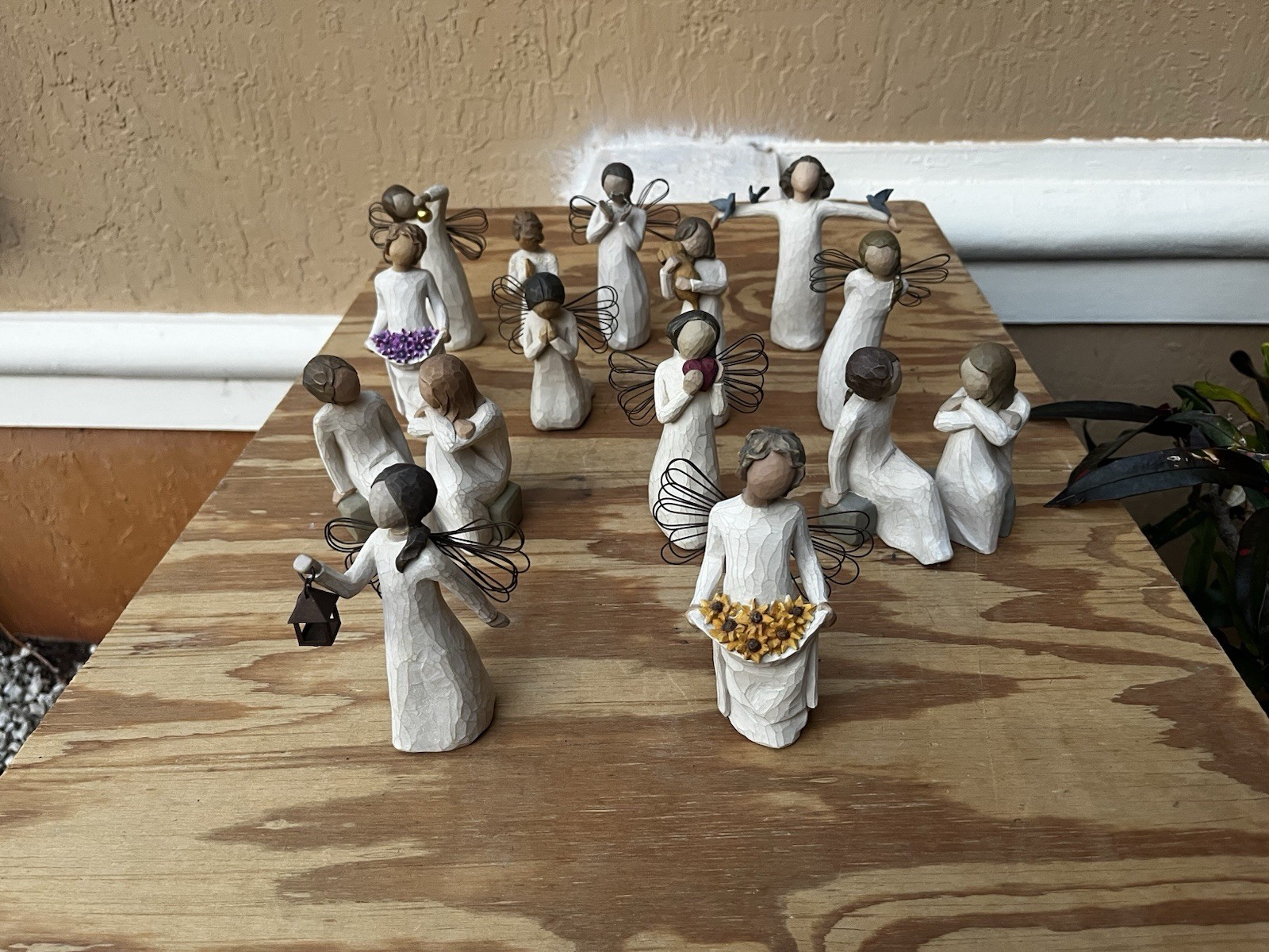 Lot Of 13 Willow Tree Figurines Sculpture Angels Shown In Pictures