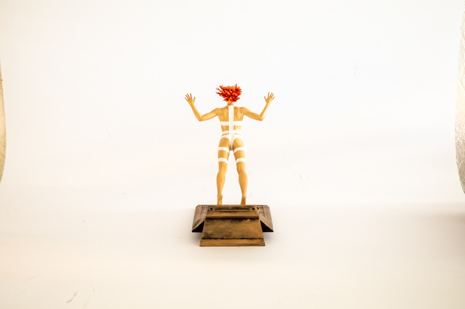 Jumping Leeloo Statue from The 5th Element Movie , 3D printed and hand painted