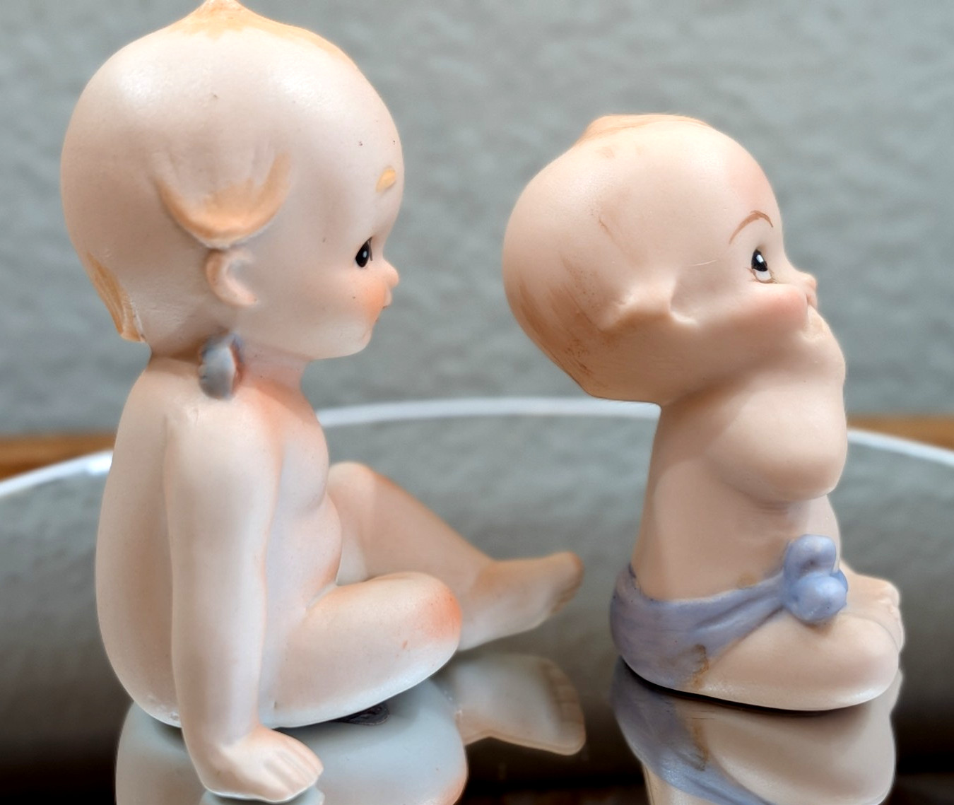 Vintage Lefton Kewpie Bisque Baby Figurines Set 2 Cherubs Miniature Japan 2″ 3″