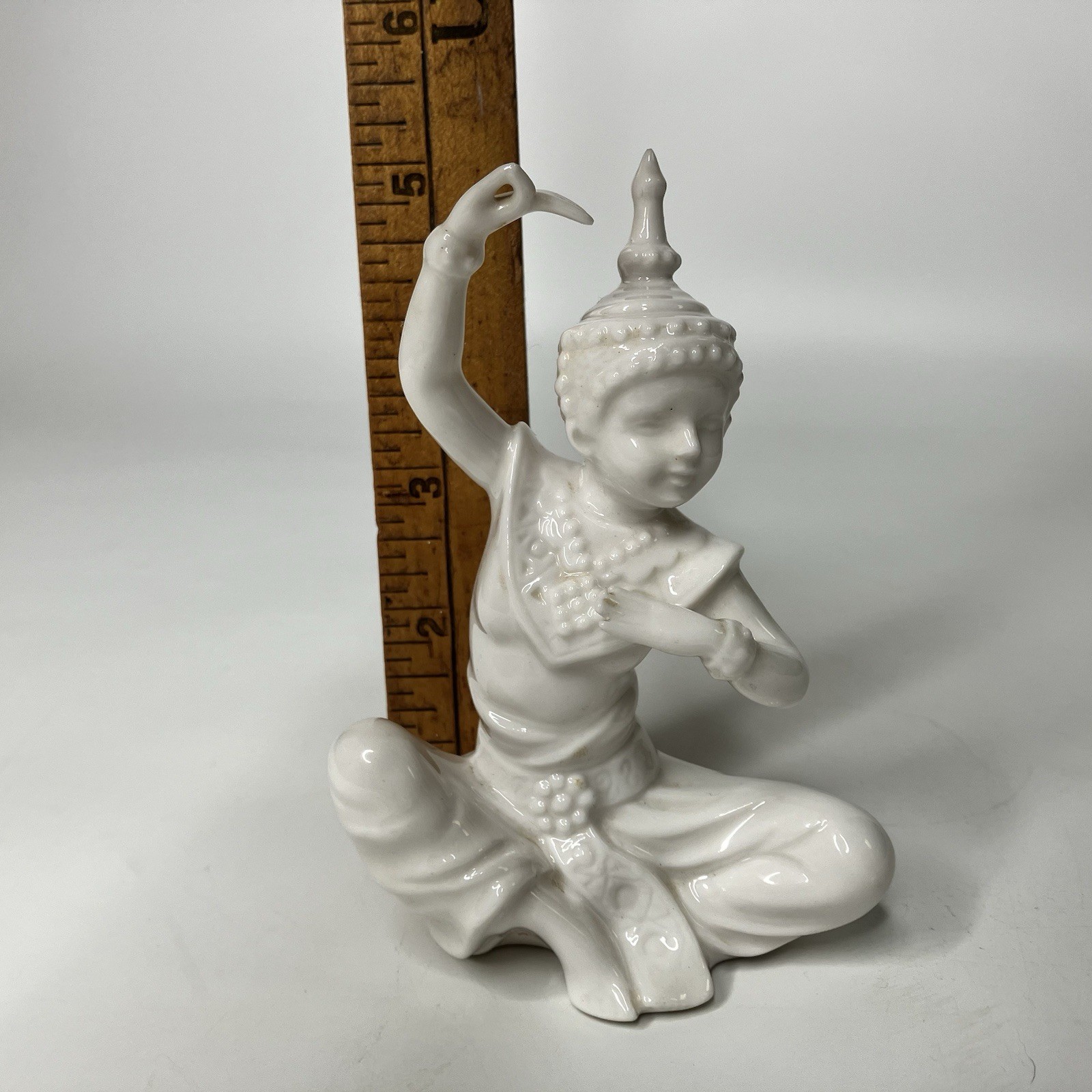 Vtg Ardalt Lenwile Japan Ceramic Thai Dancer Figure #6847 White 5″ x 3 1/2″ Tag