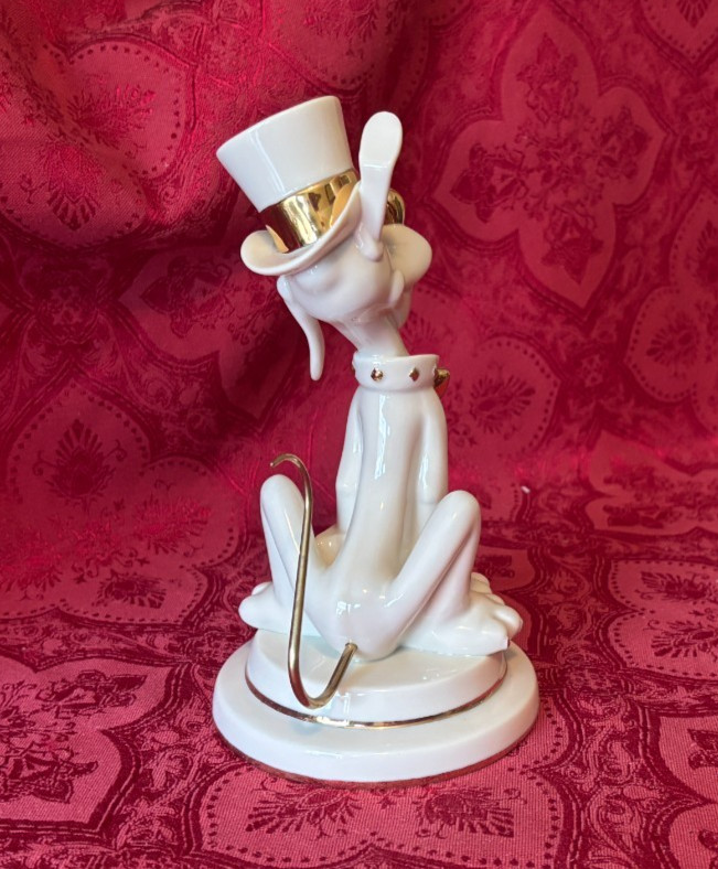 VINTAGE LENOX DISNEY SHOWCASE “PLUTO’S BIG NIGHT OUT” GOLD TRIM-NO BOX OR PAPERS