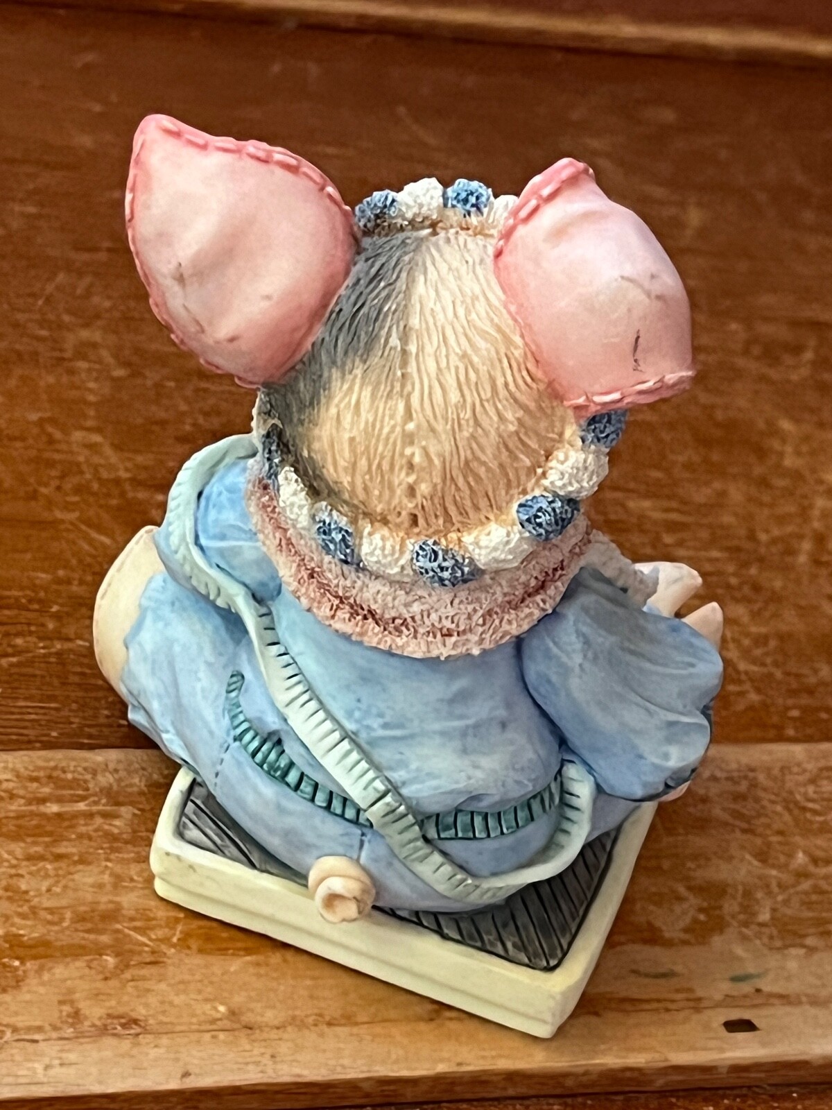 Enesco This Little Pig HAD NONE Resin Piggie in Blue Sweat Track Suit on Scale
