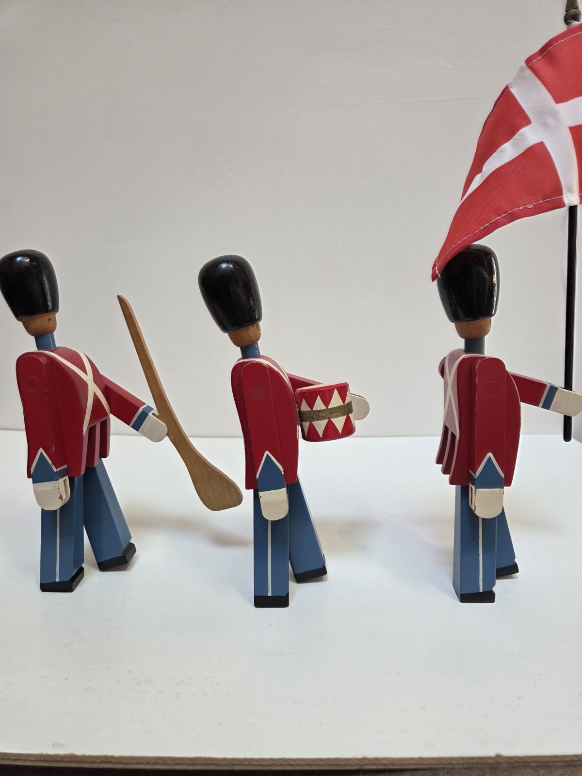 Vintage Kay Bojesen Demark Wooden Soldiers Set