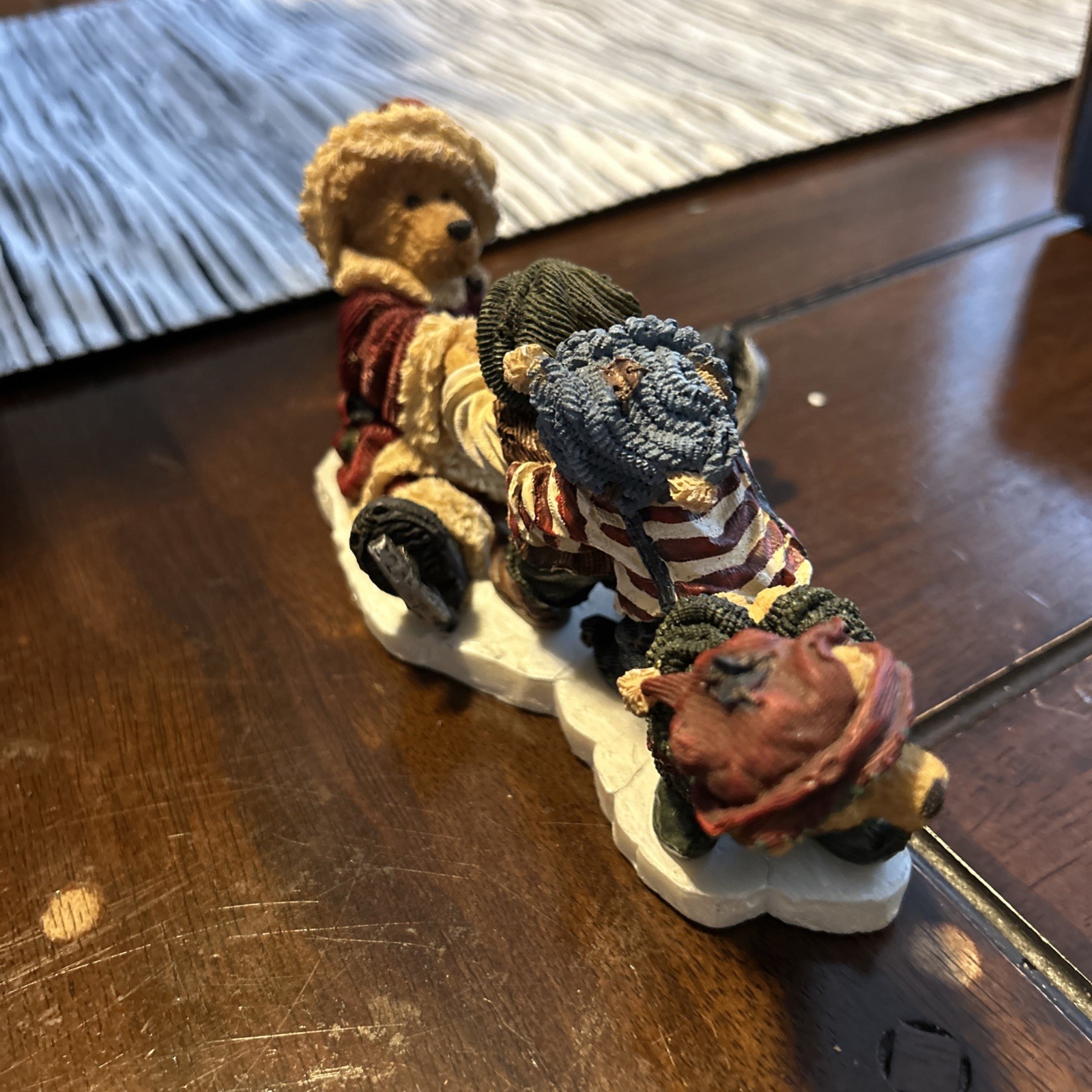 Boyds Bears 2007 S.C. Frostybuns With Pull, Tug & Yank Christmas Figure Premiere