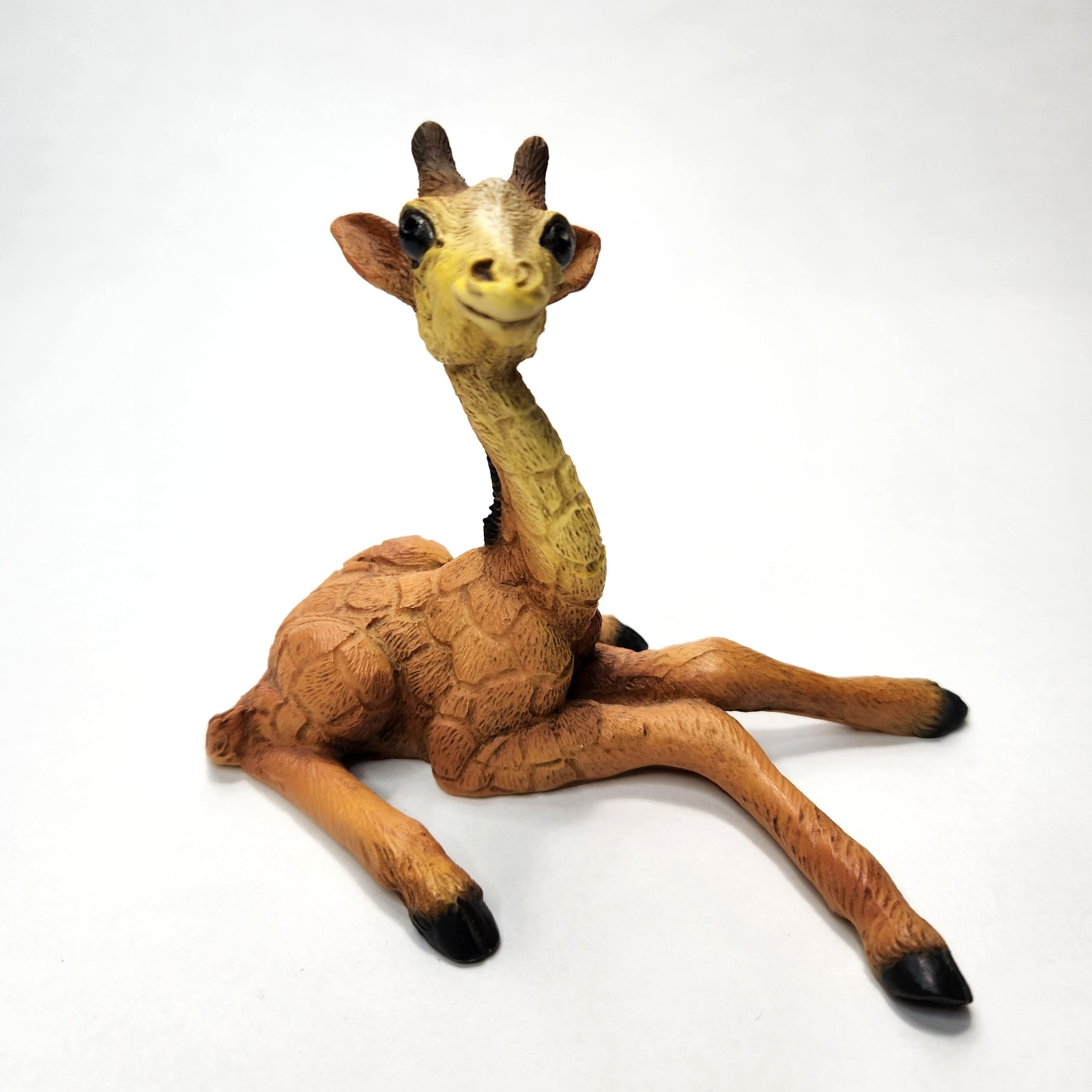 1999 Castagna Sitting Giraffe Figurine Signed (READ)