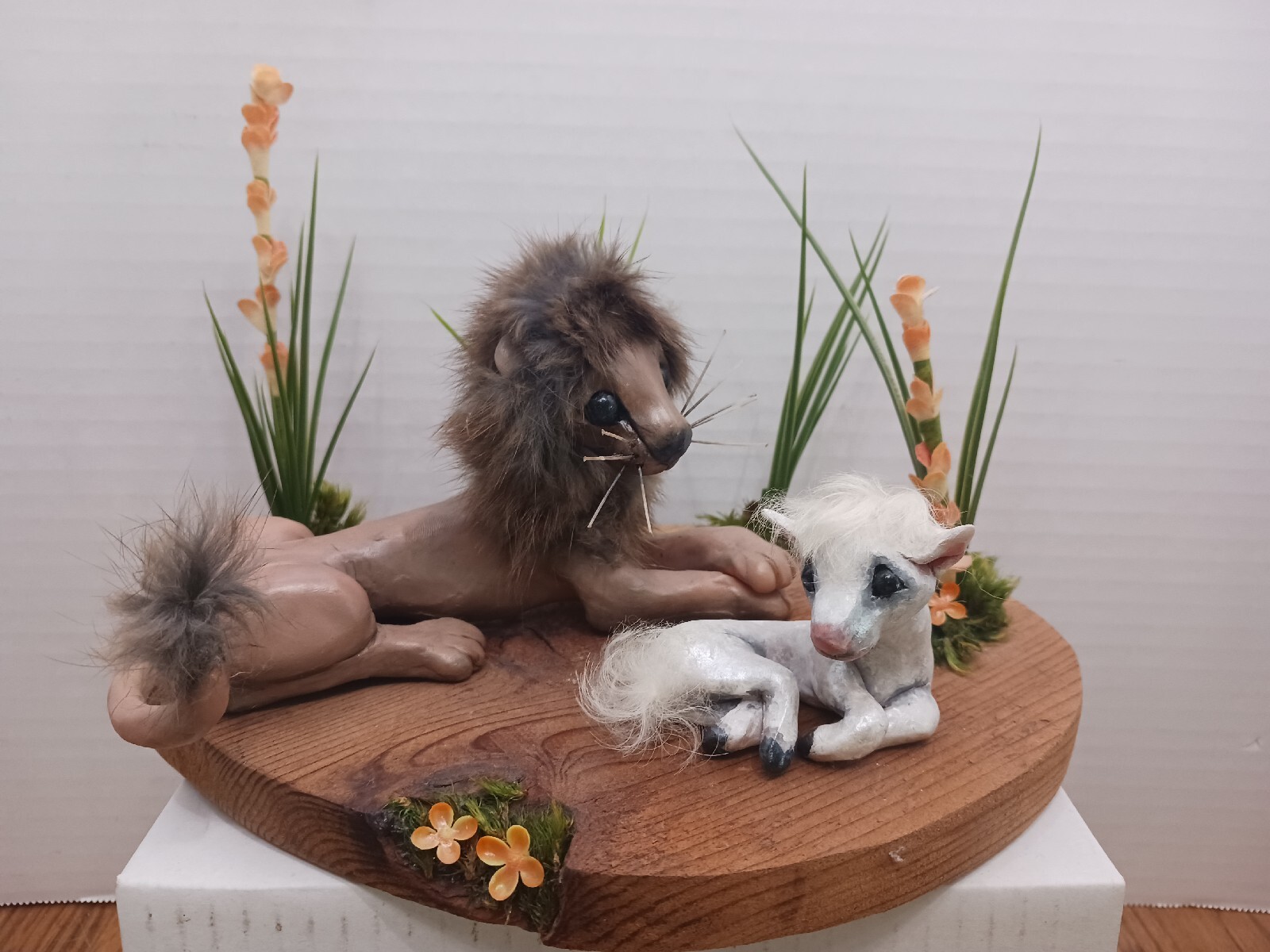 UNIQUE OOAK Super Cute Furry Lion And Lamb Sculpture Signed Unknown Artist