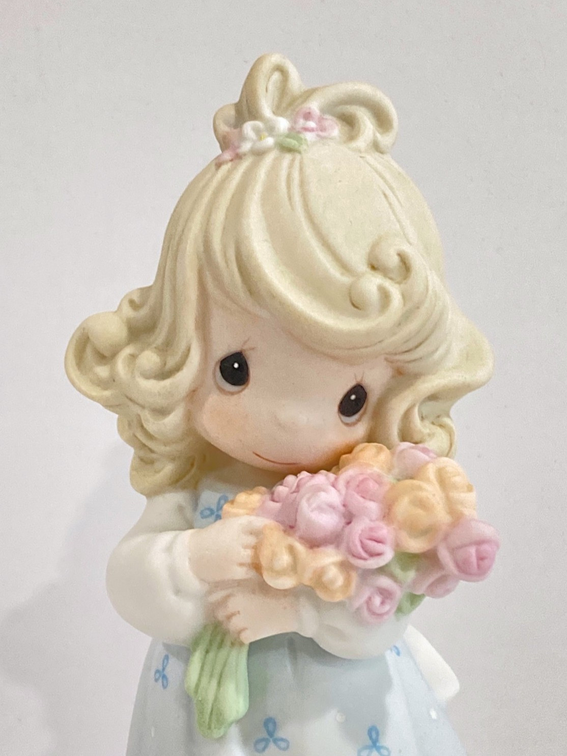 Retired 1994 Precious Moments Growing In Grace Age 16 Blonde Figure Hand Painted