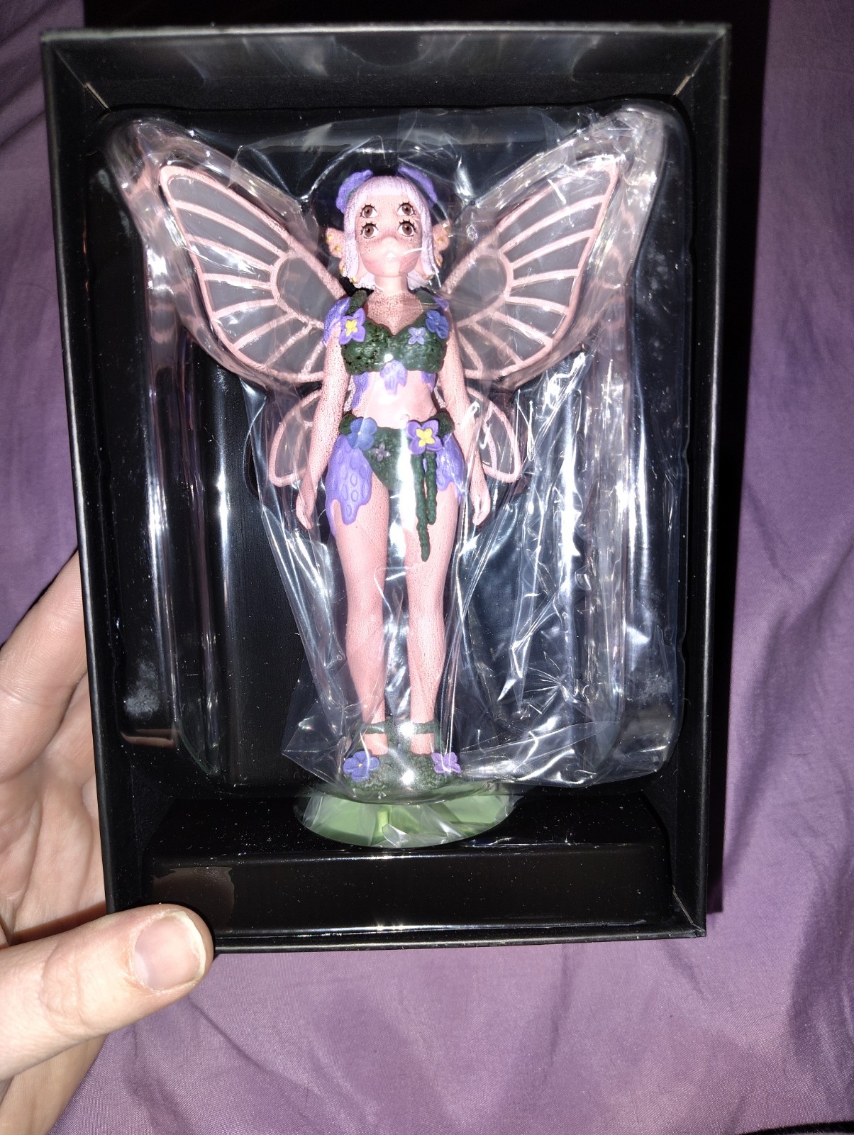 Trilogy Tour Cup And Figurine