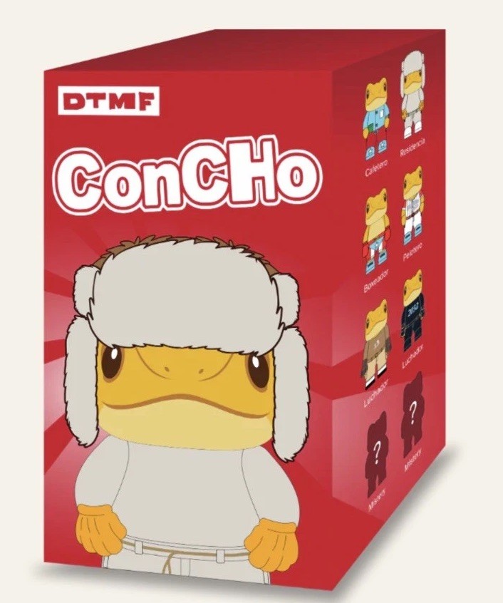 ON HAND!! Red box limited edition El Sapo Concho DTMF Bad Bunny MISTERY KEYCHAIN
