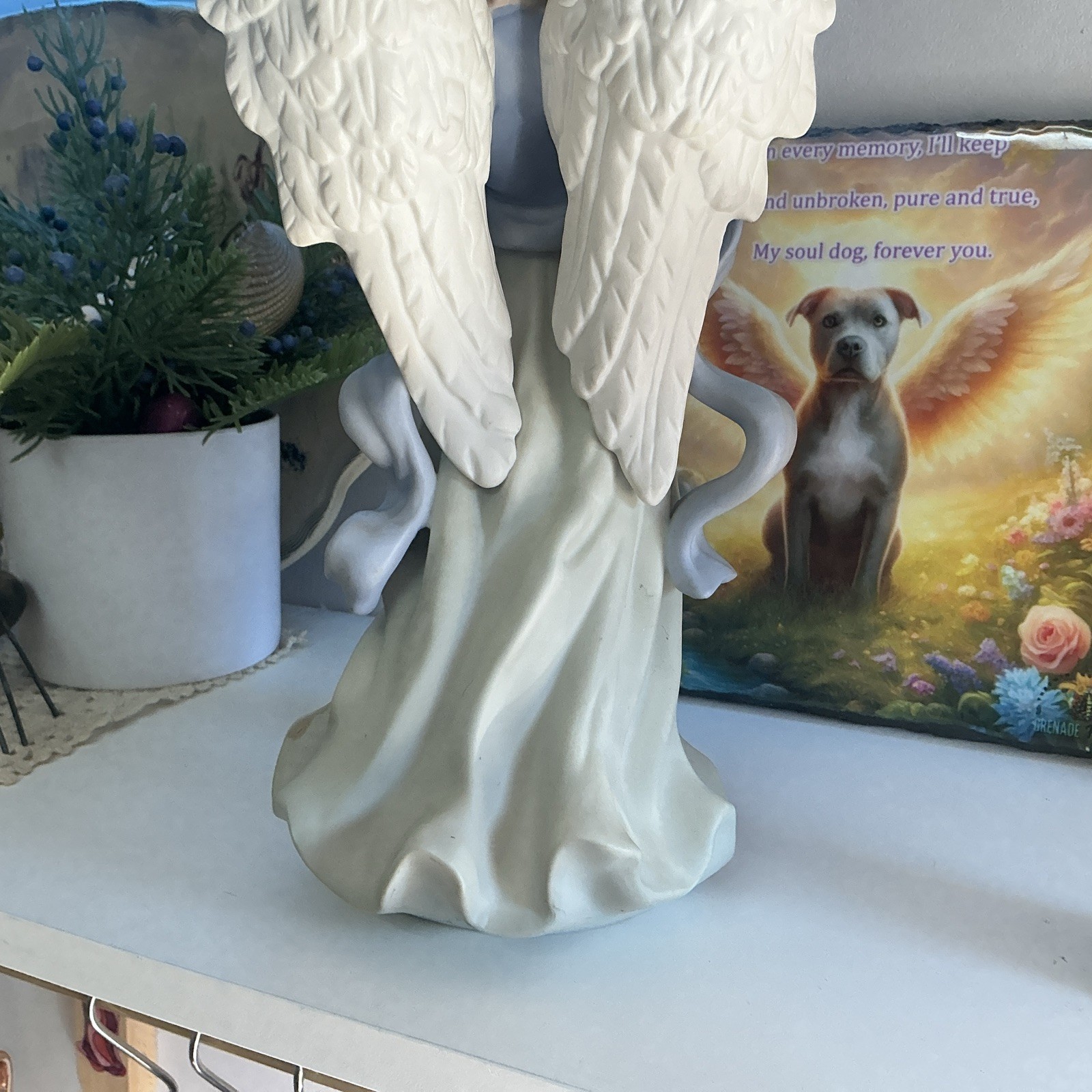 Home Interiors Charity Angel #11296-01 Porcelain Figurine 10″ Tall 2001