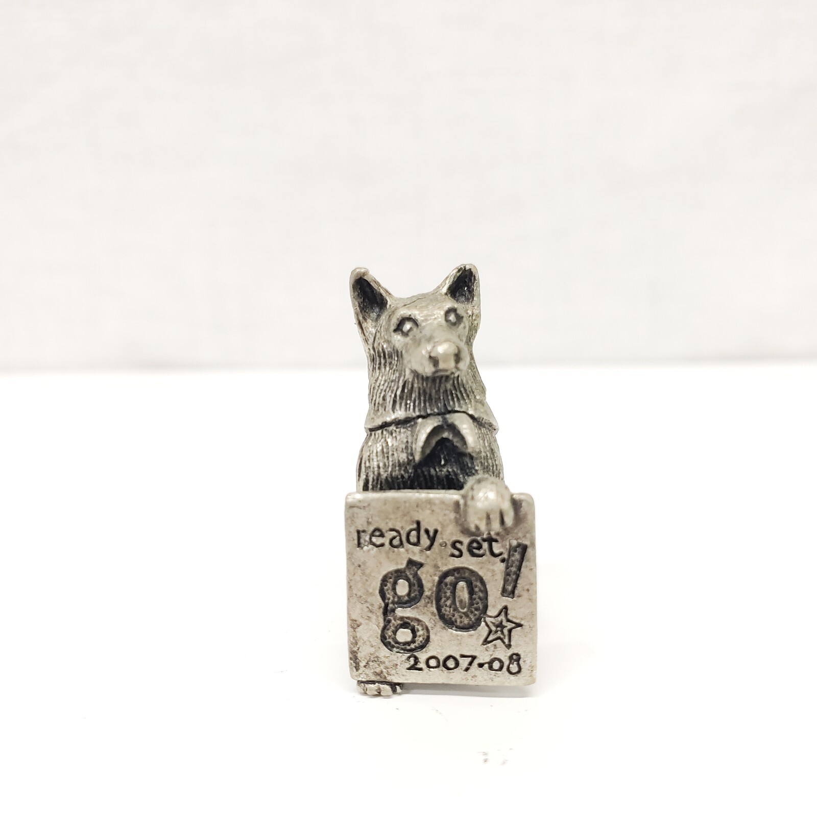 Unmarked Miniature Pewter Figurine Dog with Sign Ready Set Go 2007-08 Shepard