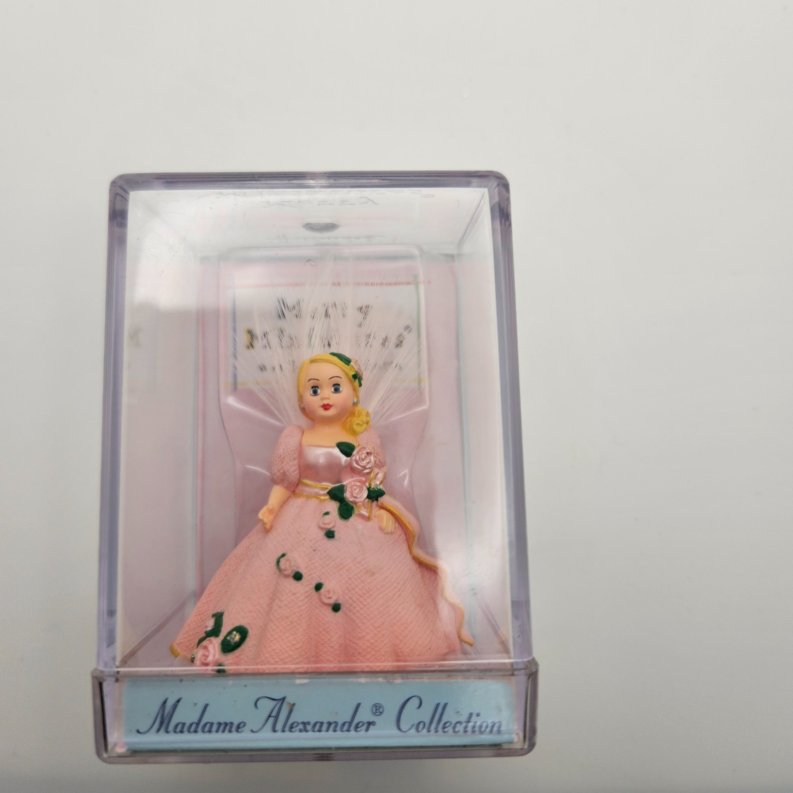 Hallmark Keepsake Madame Alexander Pink Pristine Angel 1997 Mini Figurine