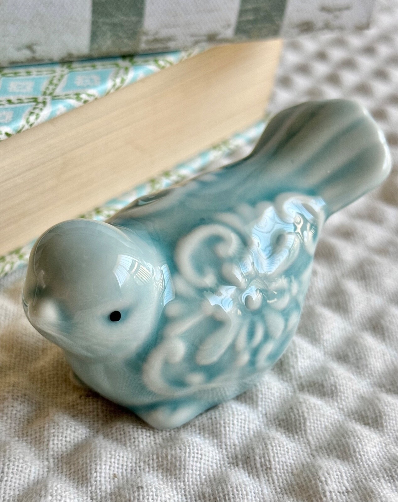 New Small French Country Cottage Scroll & Floral Aqua Blue Ceramic Bird 3.5”