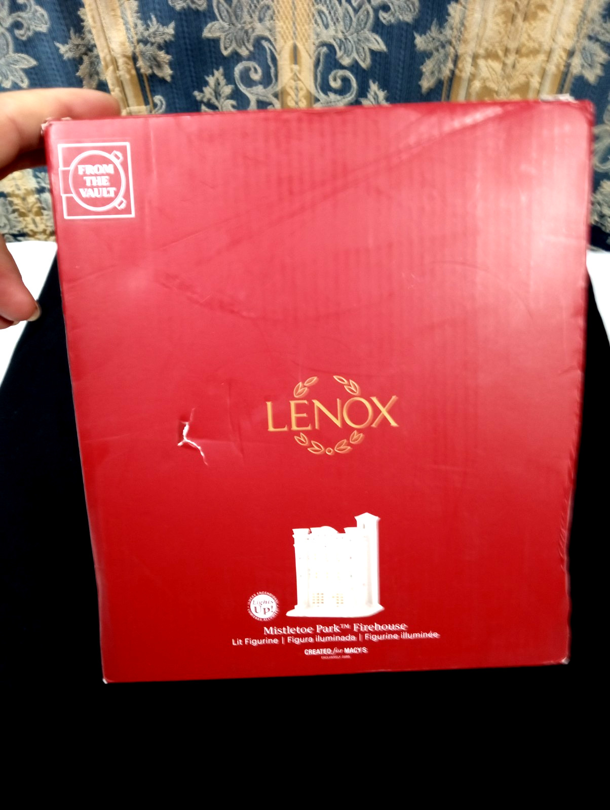 Lenox Mistletoe Park Macy’s From The Vault ‘Fire House’ W/Box