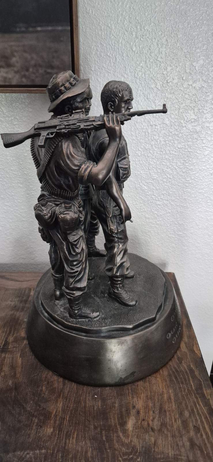 VIETNAM MEMORIAL SCULPTURE 3 SOLDIERS “OUR SONS, OUR BROTHERS, OUR GRIENDS”RARE