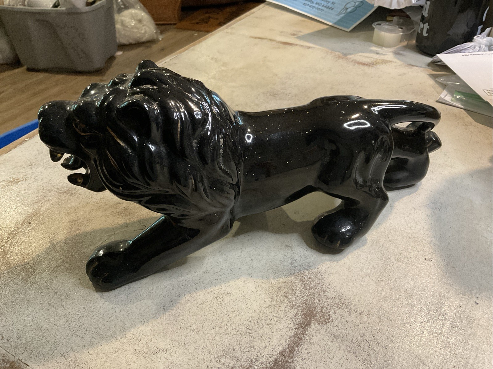VINTAGE MID-CENTURY MODERN (MCM) BLACK & GOLD 12″ LION-JAPAN REDWARE CERAMIC