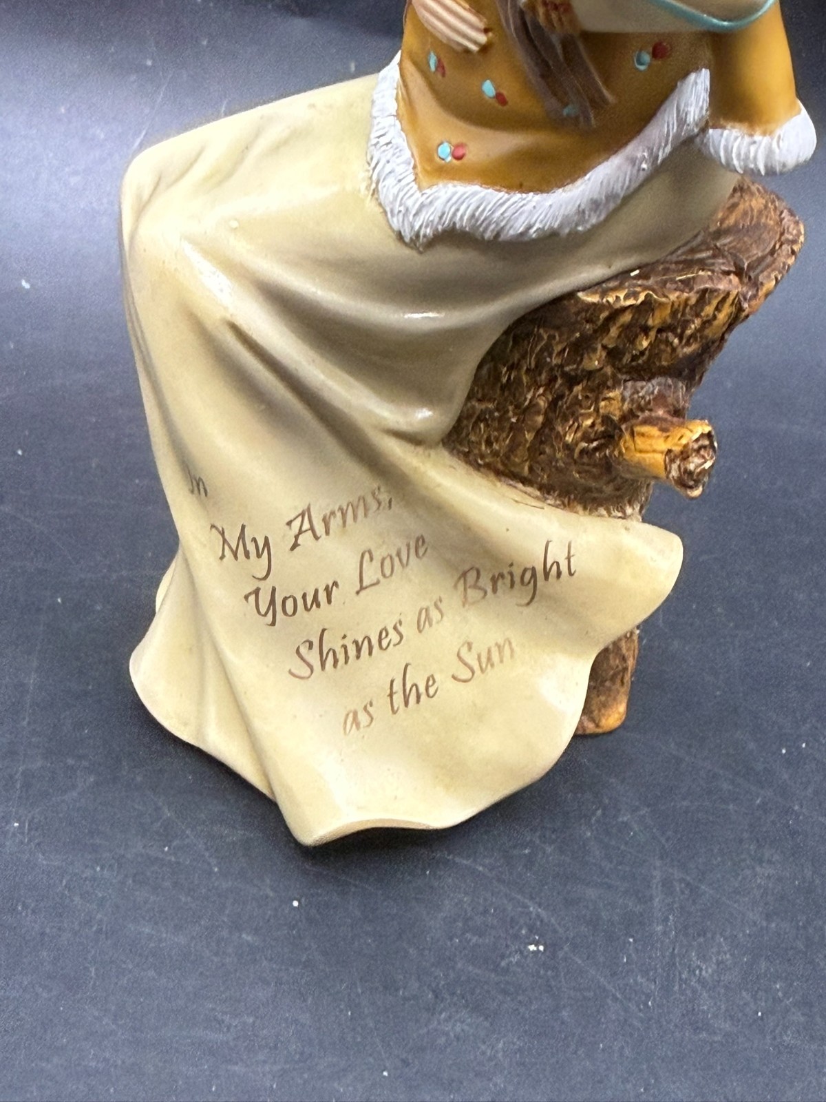 5.5″ In My Arms Your Love Shines as Bright as the Sun Statue Figurine