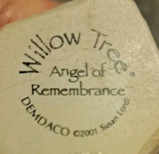 WILLOW TREE DEMDACO by SUSAN LORDI “ANGEL of REMEMBRANCE” 2001 NO BOX 5 in.