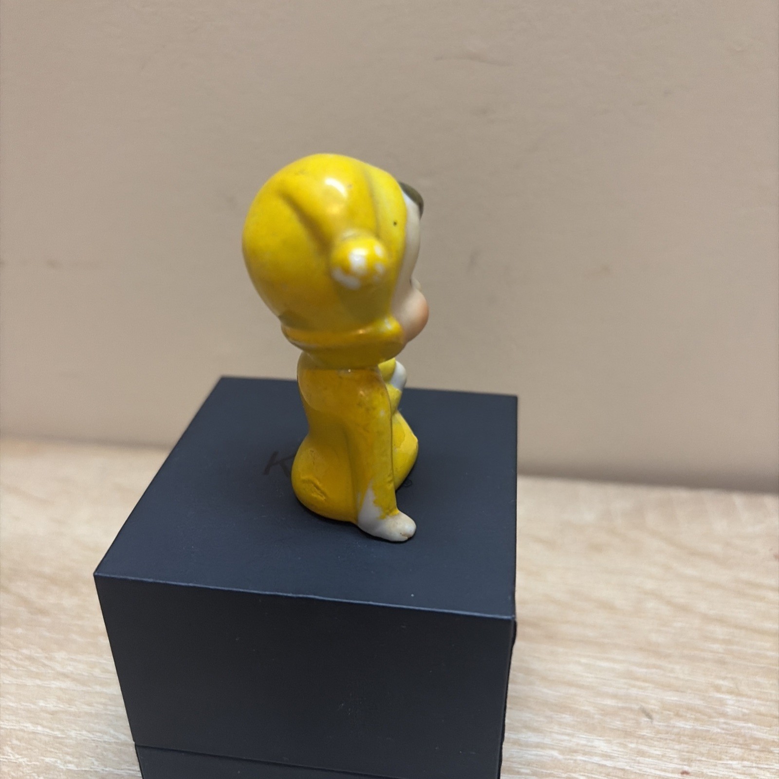 VINTAGE Tiny Yellow Pixie Elf Japan Figurine Sitting Hand Painted MCM