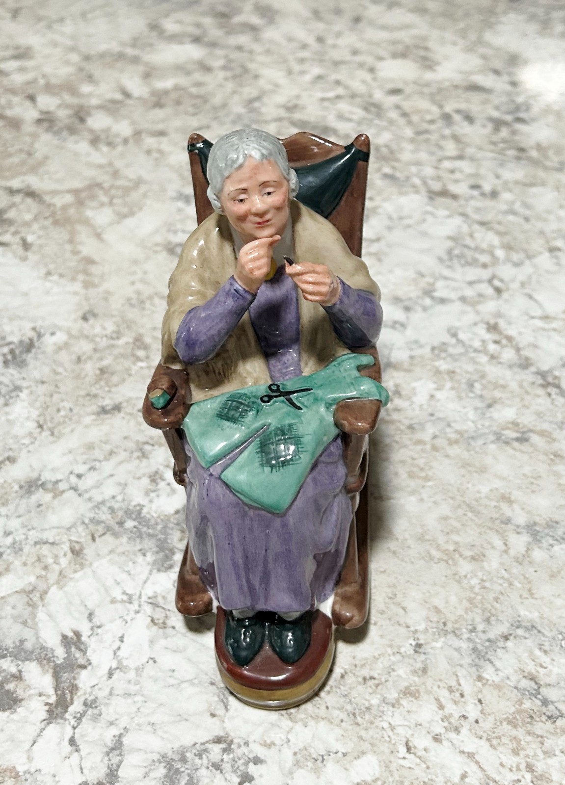Royal Doulton Figurine Bone China A Stitch In Time HN2352 England 6.25″