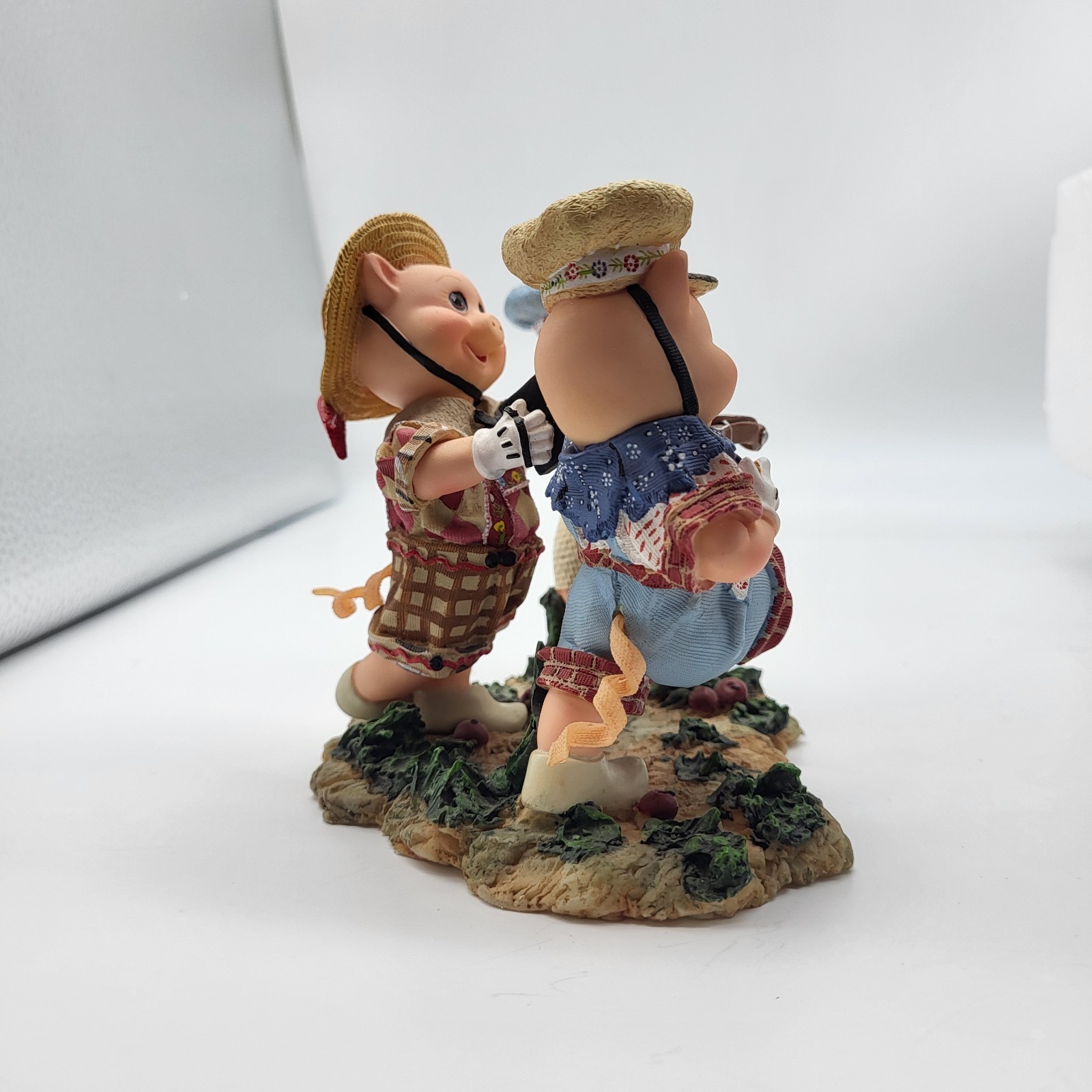 Vintage Madame Alexander Three Little Pigs Figurine 2000 with box