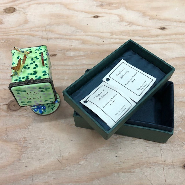 Vintage Kelvin Chen Miniature Enameled Mailbox #1846 (2001)