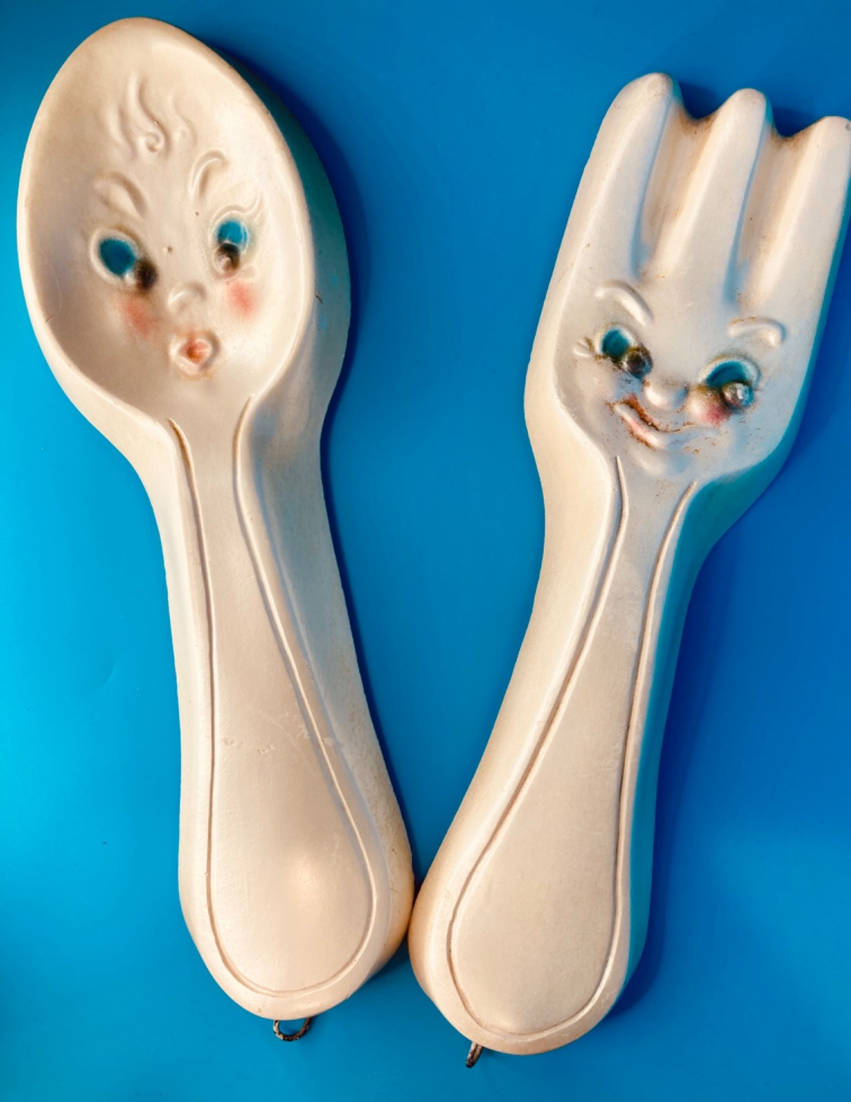 1950s Vintage Mid Century Hey Diddle Diddle Chalkware Decor