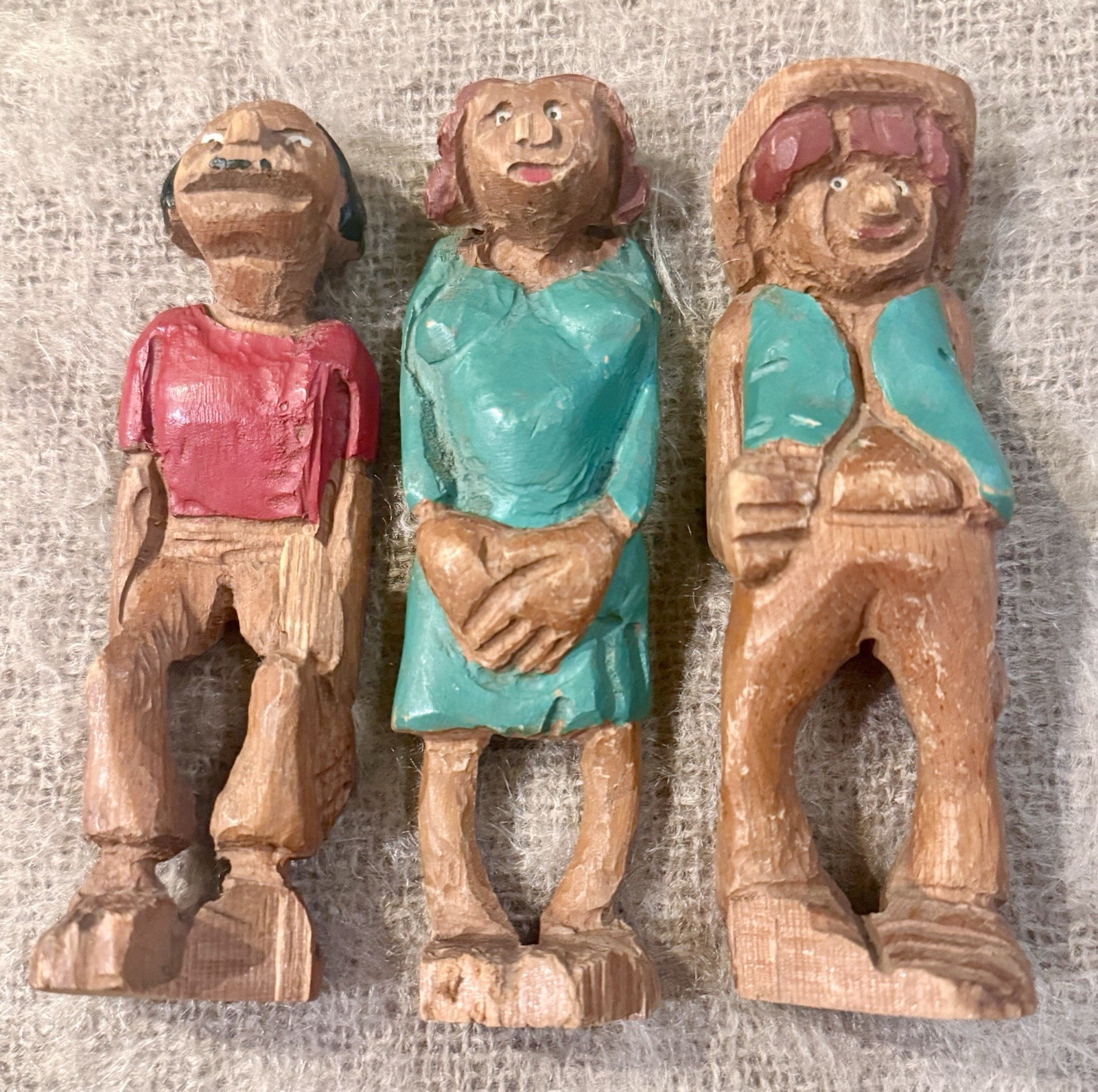 1970s Ozark/Style Hand Carved Wood Caricatures Trio Harold ENLOW- Style 5.75″