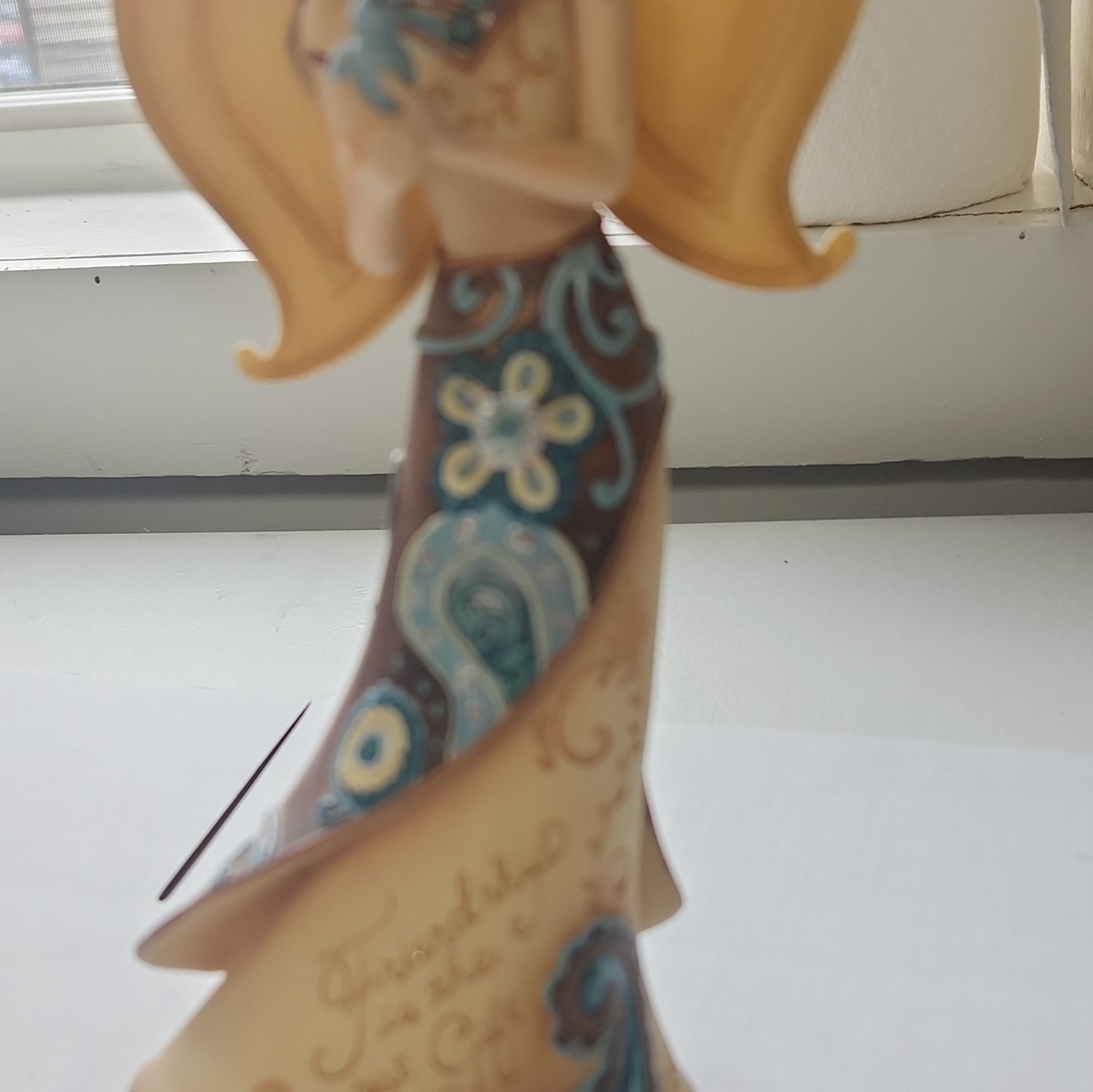 Pavilion Gift Company Perfectly Paisley Friendship Angel Resin Figurine 12″ 2008