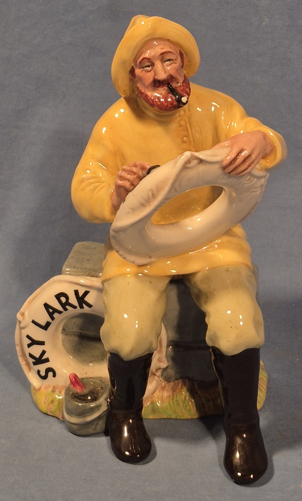 Royal Doulton Figurine The Boatman, HN 2417, 6 3/4″ Tall