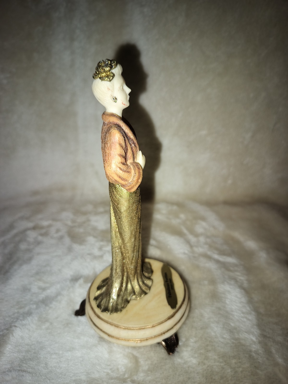 Vintage The Regal Collection Art Deco Figurine “Fabulous Forties” 1940-1949 Lady
