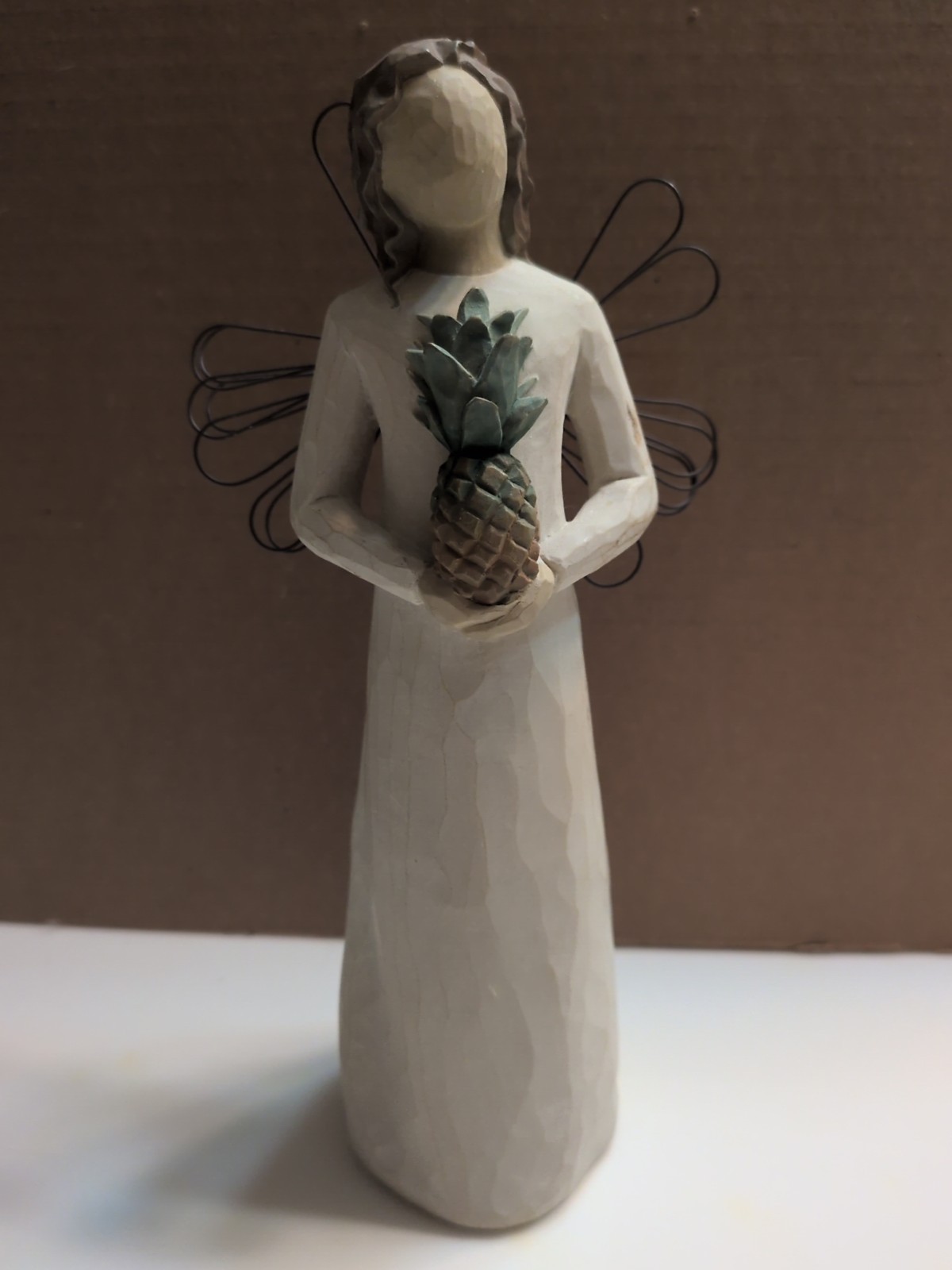 Willow Tree Welcoming Angel 8″ Susan Lordi Demdaco Figure Woman Pineapple 2002