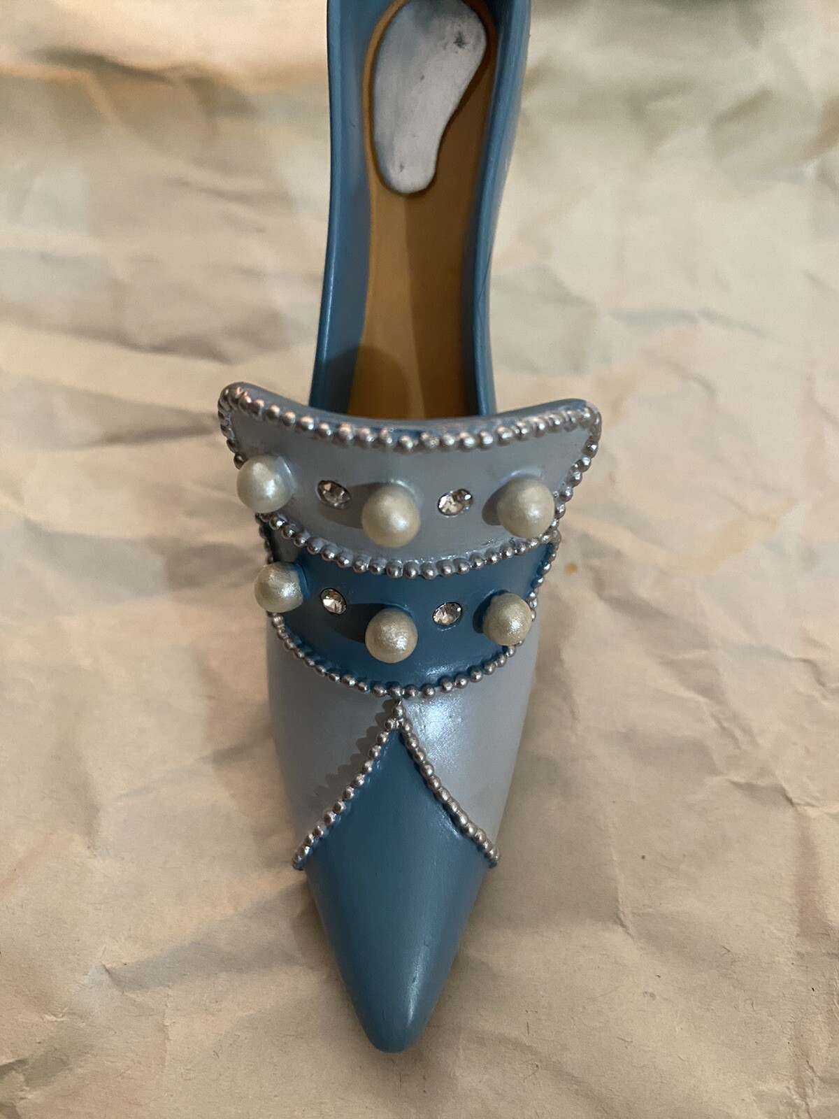 AVON “All Dressed Up” Blue Pearl Pump Shoe & Handbag Set of Two Fashion Figurine