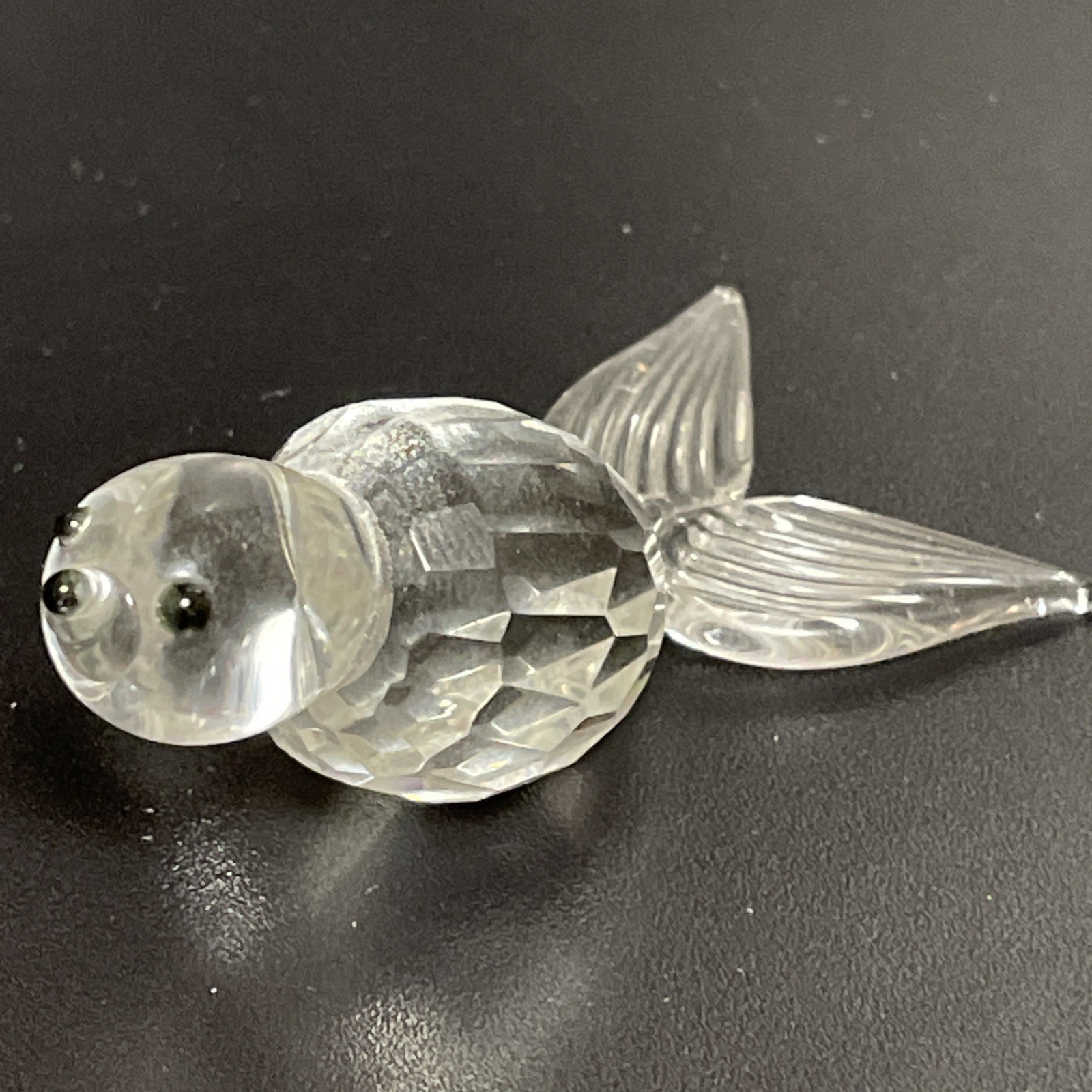 Crystal Seal Figurine Clear with Black Eyes Glass Menagerie
