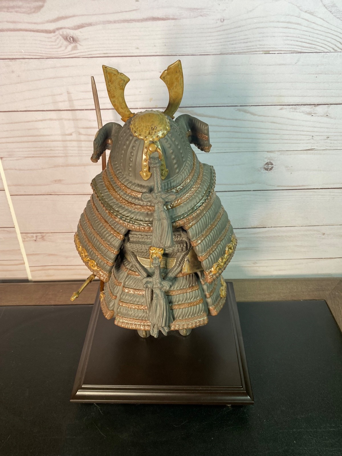Lladro Figurine Young Warrior Japanese Samurai Boy with Bow and Arrows 3006 Ltd