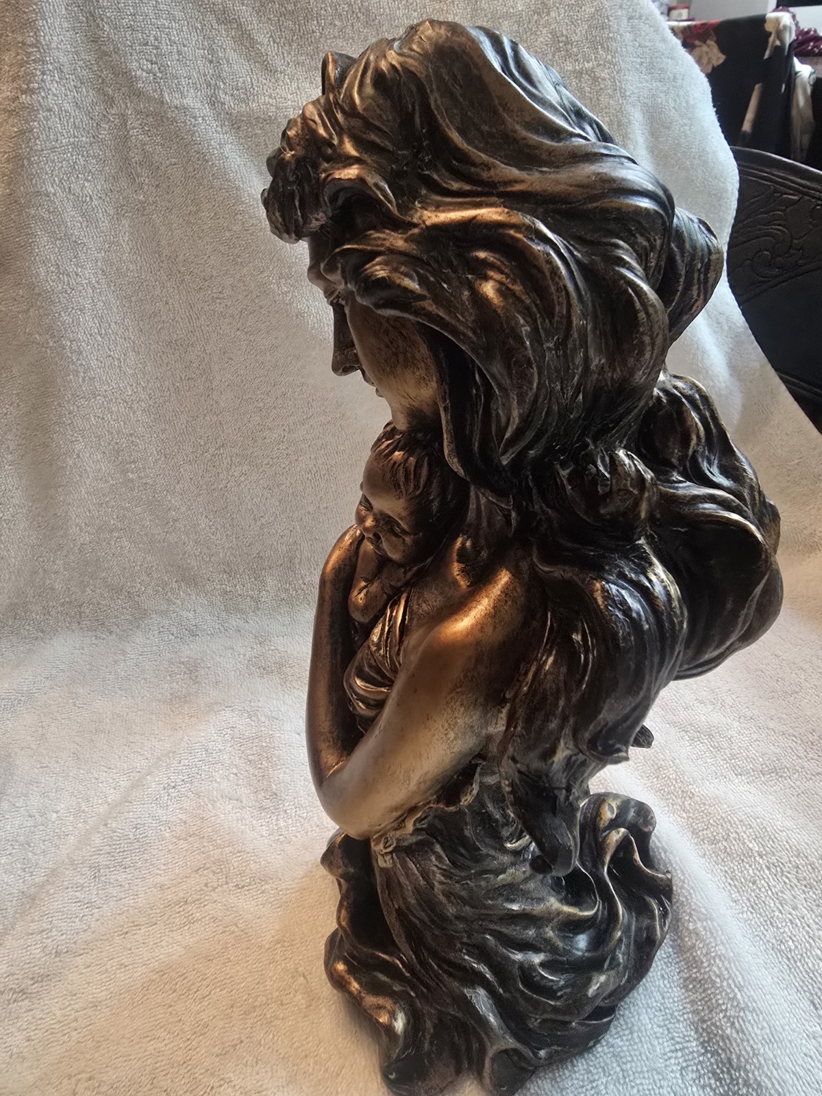 Collections Etc Mother & Child Figurine Antique Gold Resin Large Sculpture