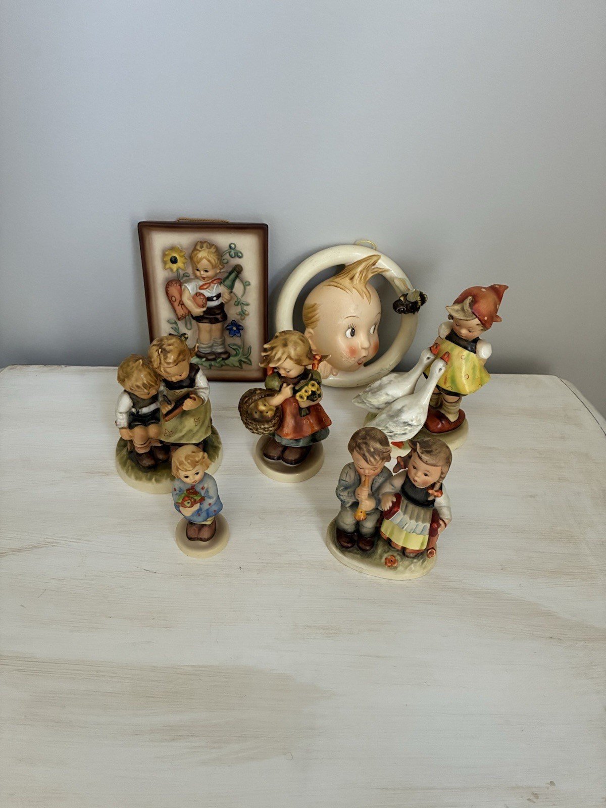 Goebel Hummel Porcelain Figurine Wall Plaque Collection Lot Vintage W Germany