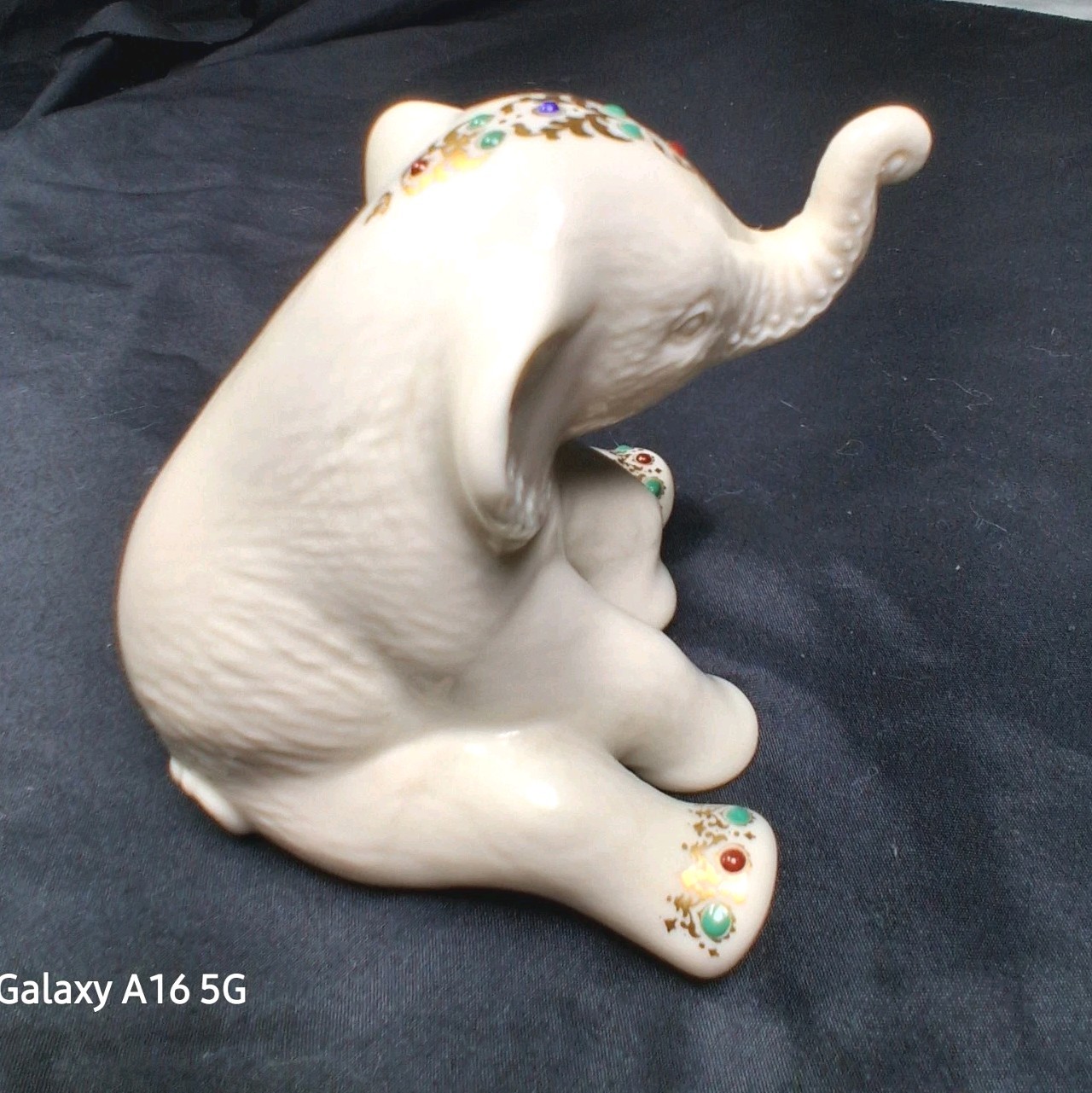 Lenox China Jewels Collection Elephant Sitting with Trunk Up 4 1/8″ Tall Vtg.