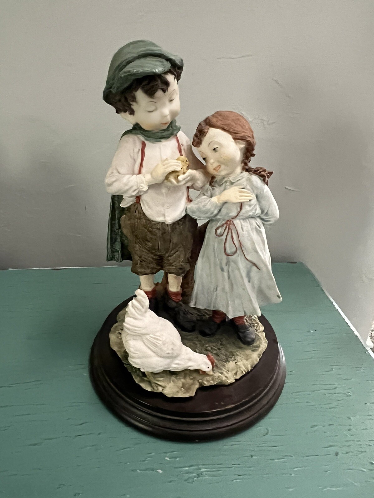 VTG Rare Gulliver’s World Capodimonte Boy Girl Chicken Figurine (G.Armani)
