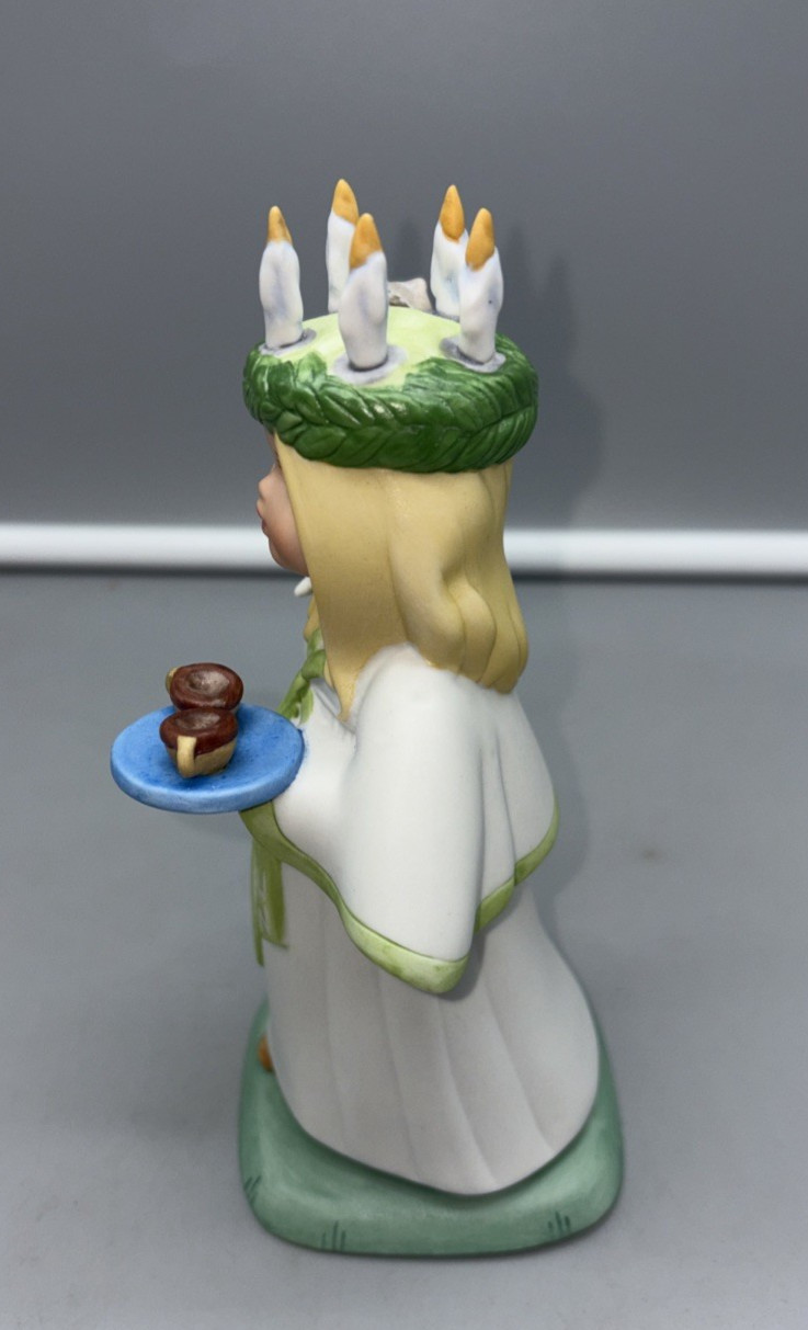 1982 The UN Children Figurine “Lucia From Sweden” Franklin Porcelain